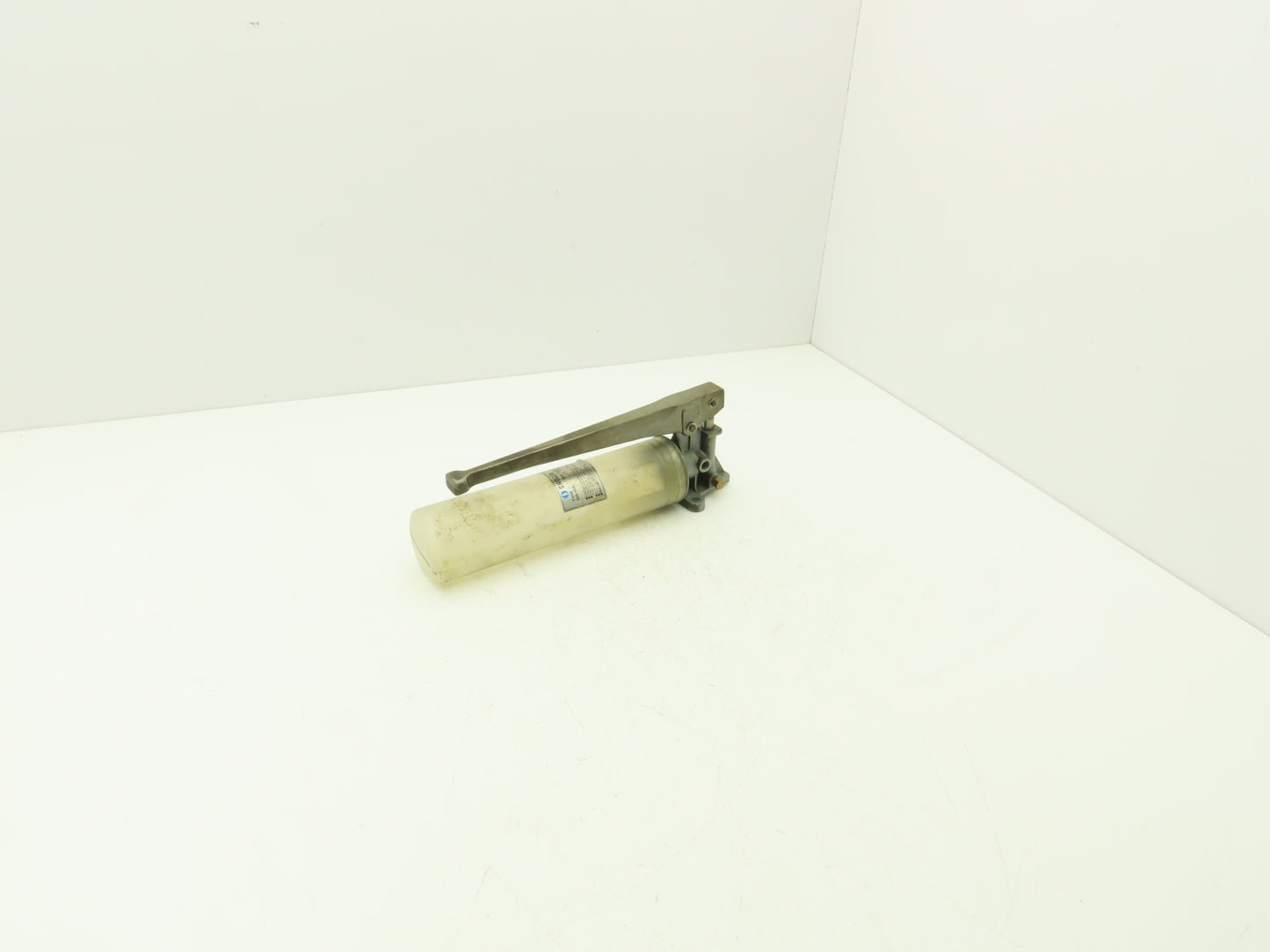 Showa SHG 121 Manual Lubricator Grease Hand Pump 1.0cc/stroke 300cc Tube