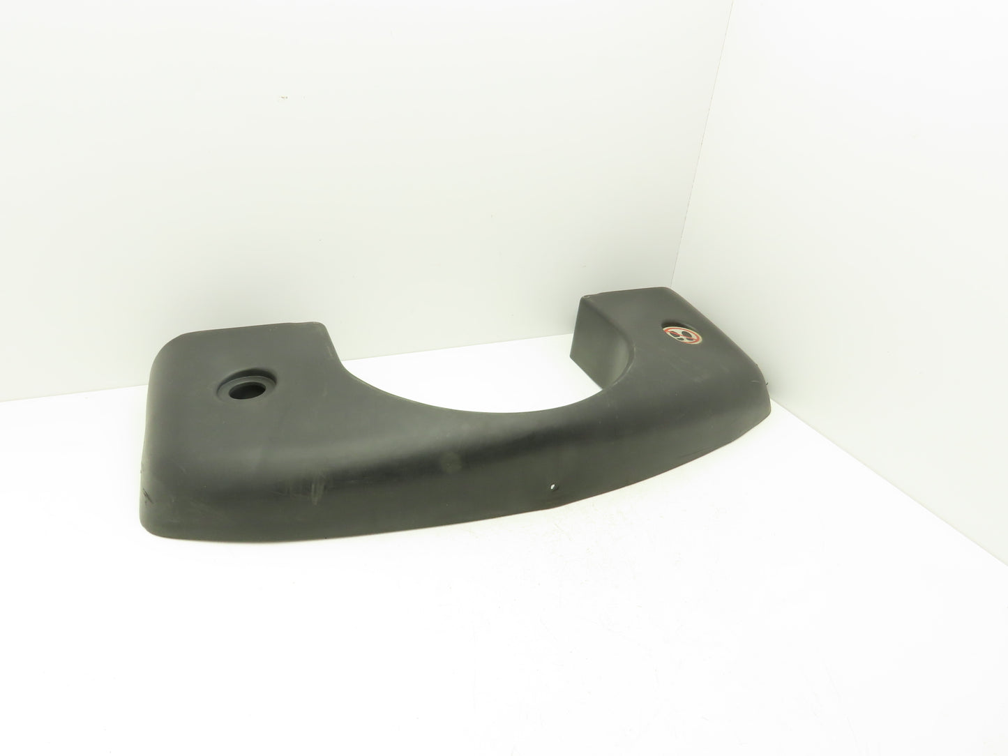 Yale Front End Plastic Shroud Removed From MTR007LFN24T Tow Truck