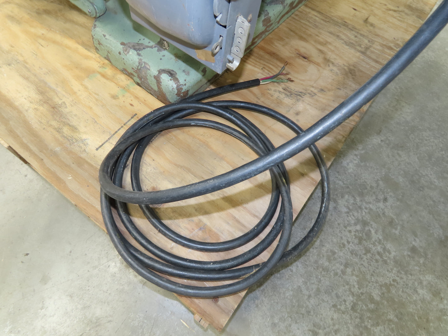 Tannewitz Woodworking Table Saw 20" Blade 5hp 230/460V 72" Biesemeyer Fence