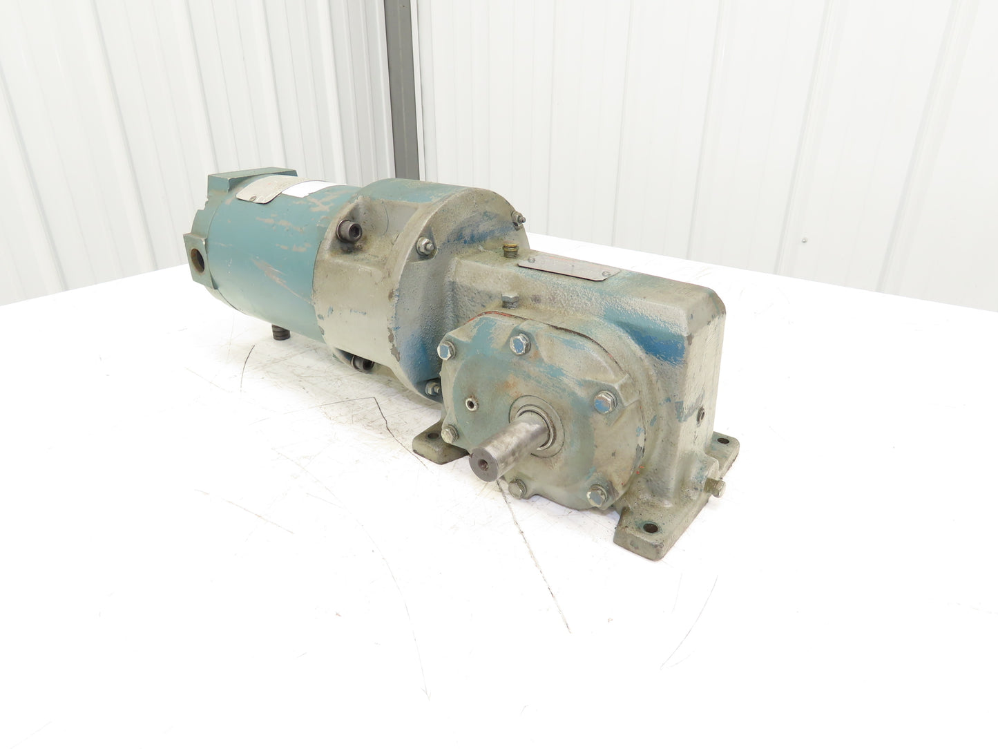 Reliance P56X3002N-NU Gearmotor 60:1 Dodge Reducer 29rpm 1/3Hp 230/460V 56C RH