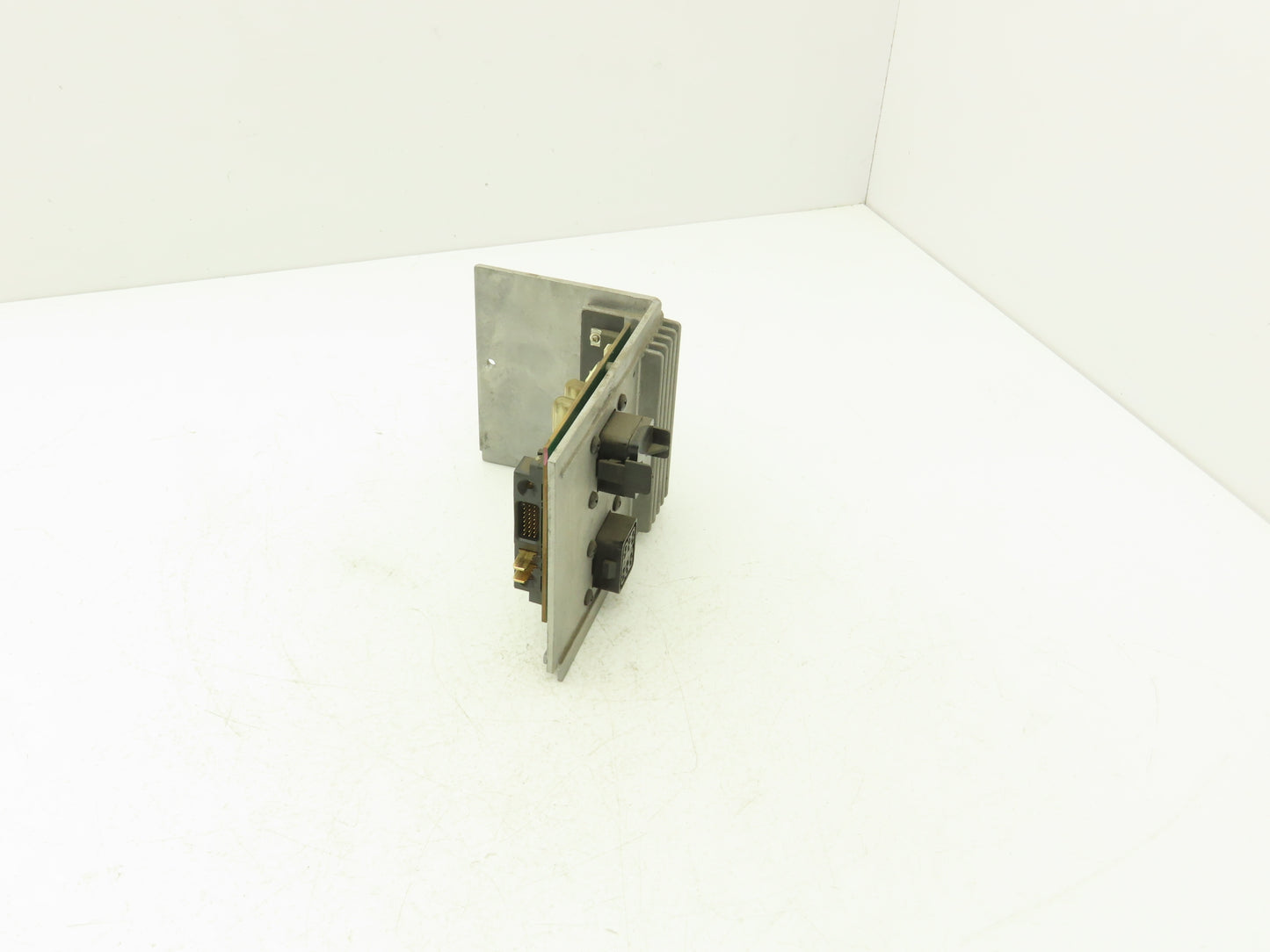 Nordson 1017581C02 Pro Blue Hot Melt Glue Machine Control Module Heat Sink