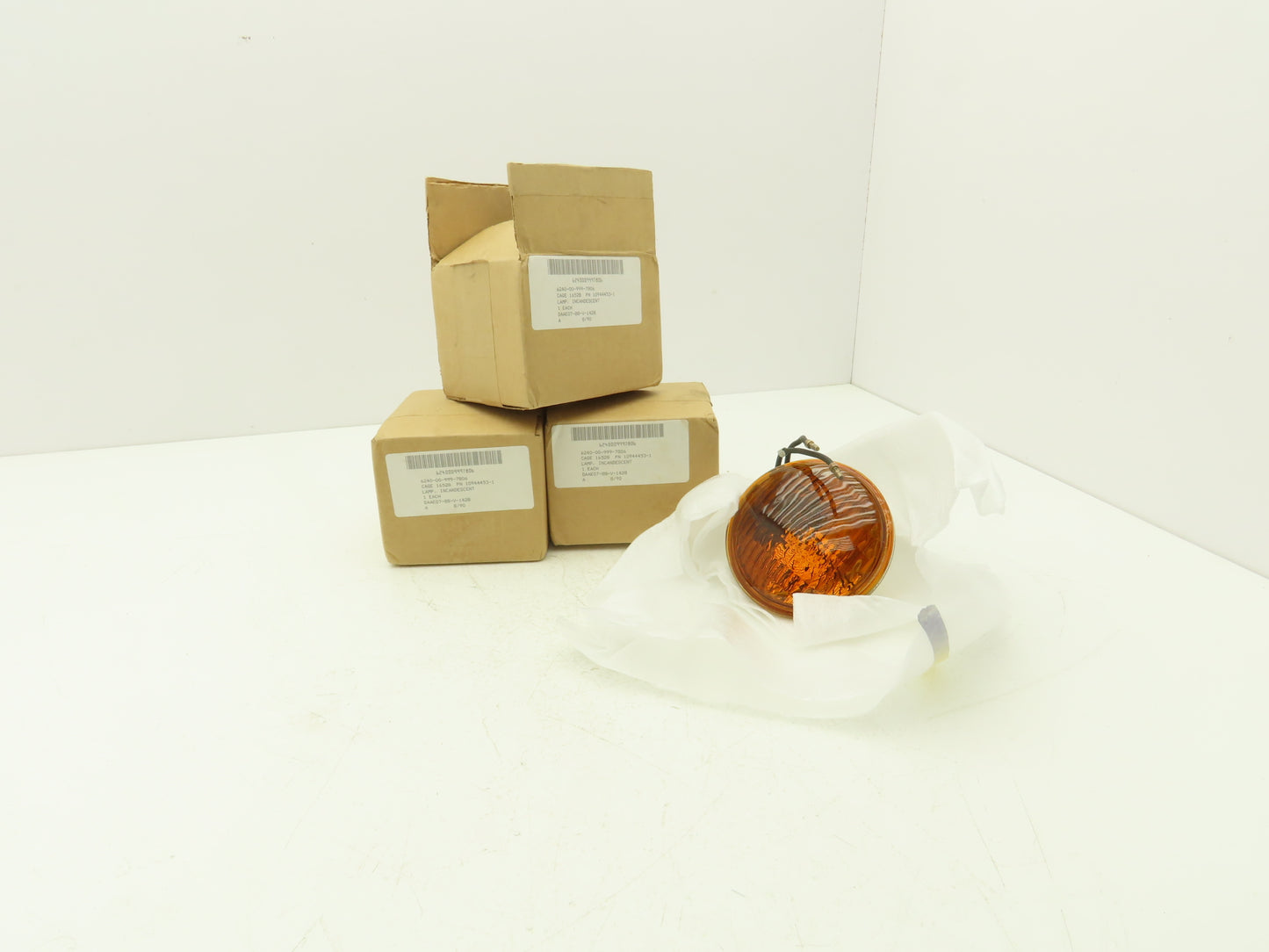 Wagner Lighting 4455A Incandescent Amber Light Lamp Sealed Beam 50W 24V Lot of 3