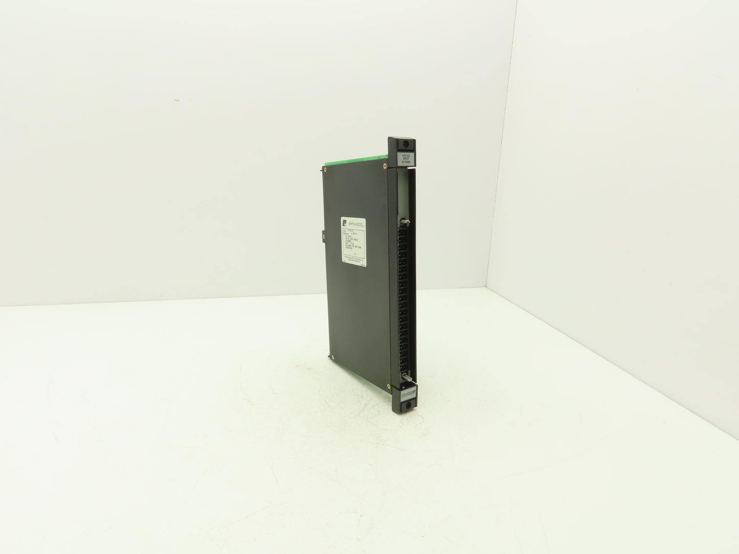 Reliance Electric 57456-B PLC AC Output Module 115V 16 Channel 61C500