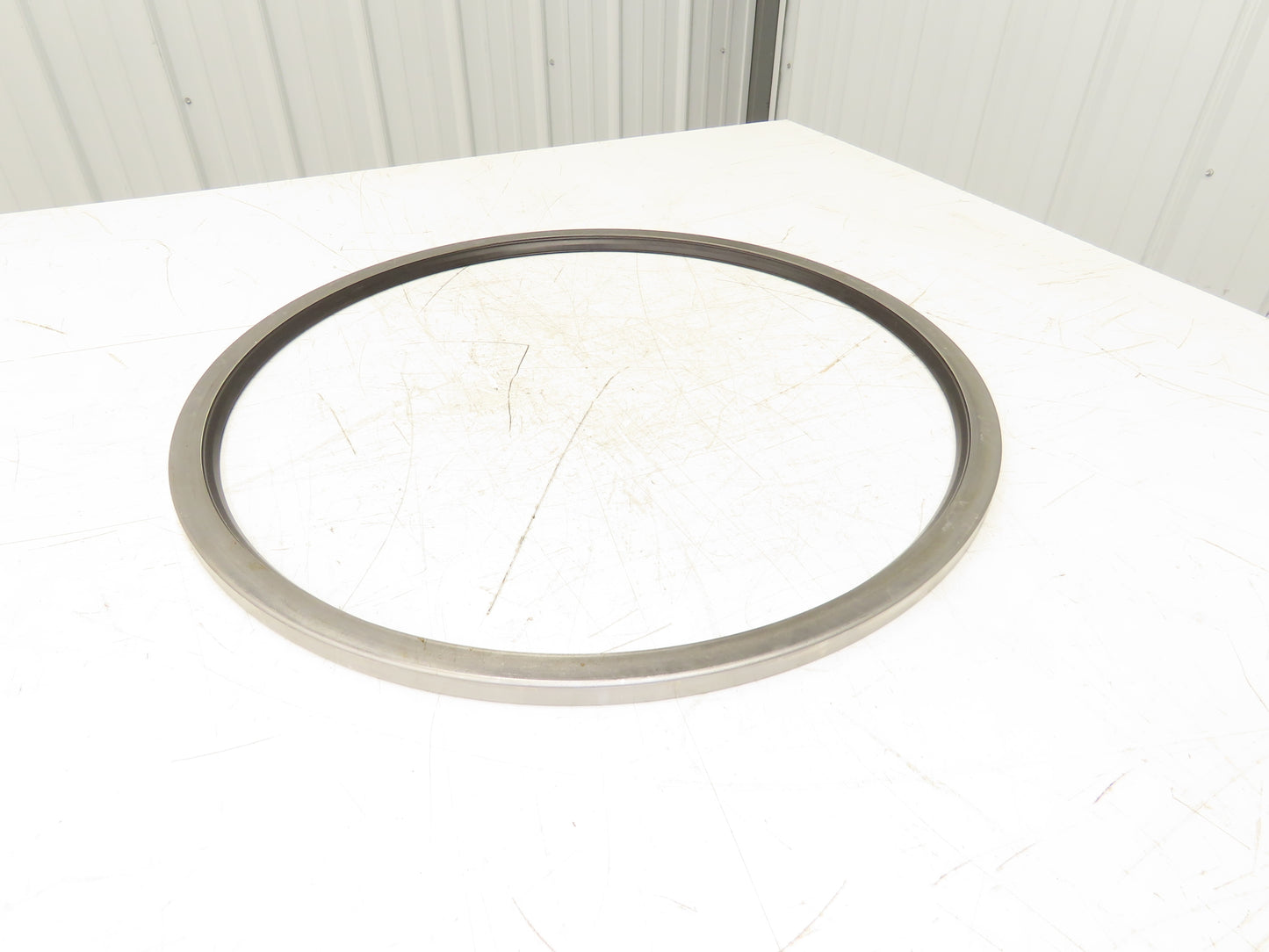 SKF 2100522 Radial Shaft Seal Single Lip 21.00" Shaft Dia 23.00" OD 0.625 Width