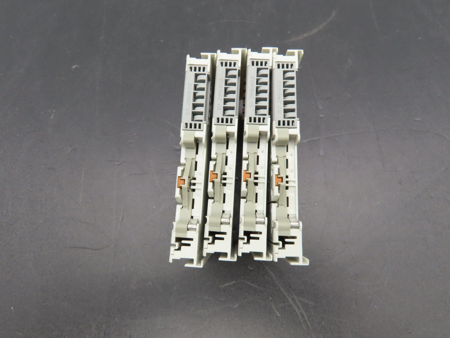 Beckhoff KL2622 2-Channel Relay Output Bus Terminal 230VAC/30VDC 5A Lot of 4
