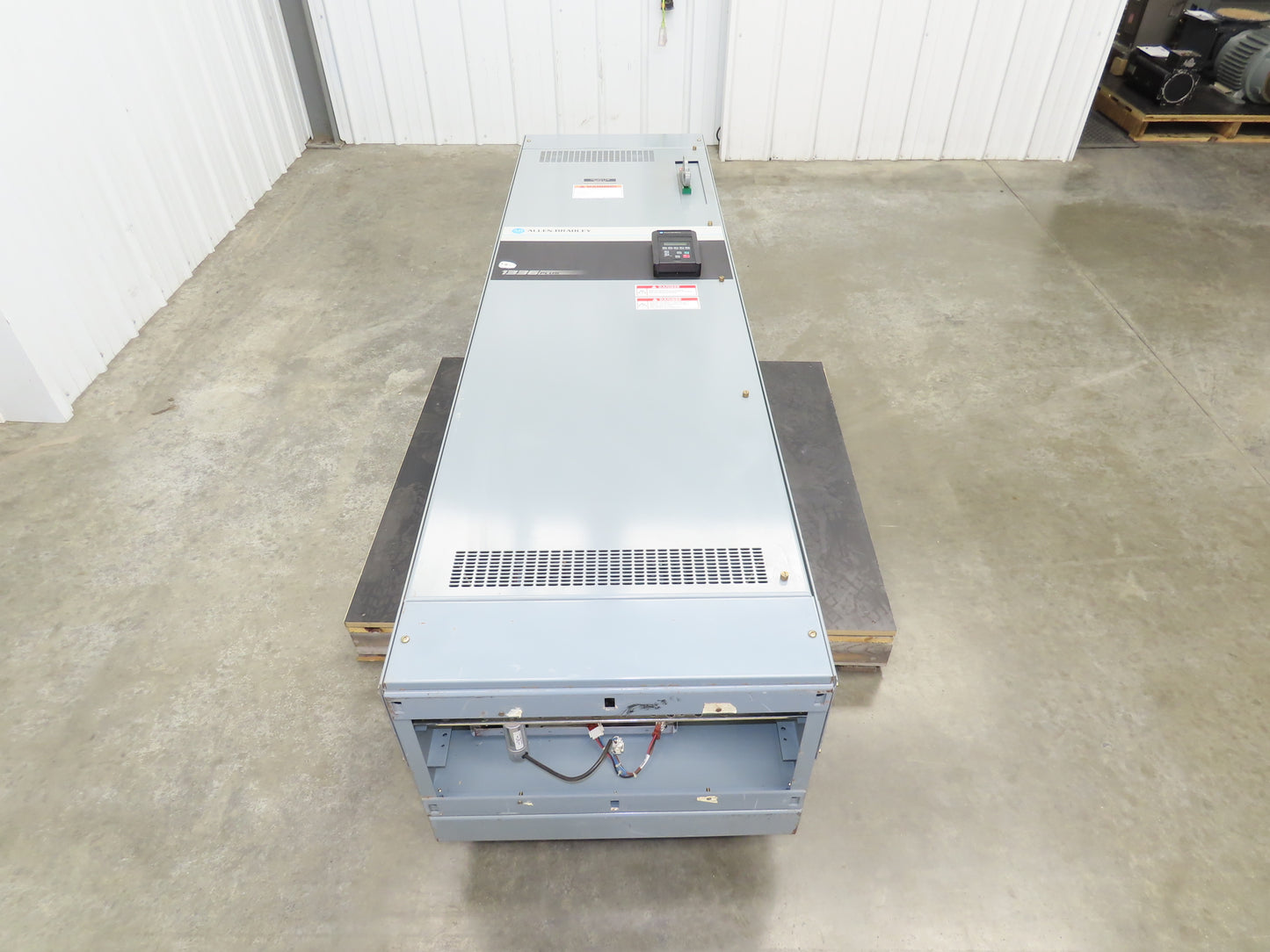 Allen Bradley 1336SB060VAADSGM1CHA2CL6EC AC Drive VFD 75Hp 76kva 460V Enclosure