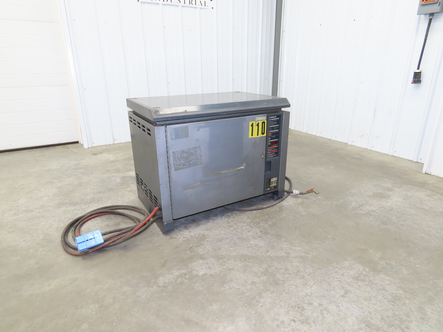 GNB FER100 24-750 T1 Forklift Battery Charger 48V 750Ah 105A 208/240/480V 3Ph