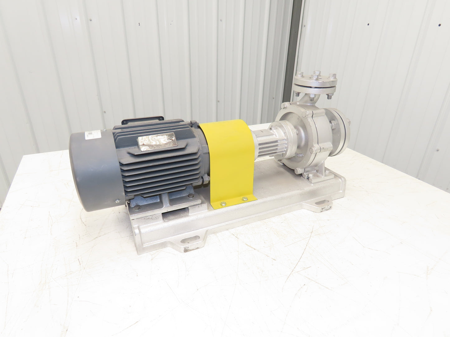 Lezq Siemens 40-25-160 Centrifugal Pump 167L/Min 3Hp 480V 3PH 90L Metric Flanged
