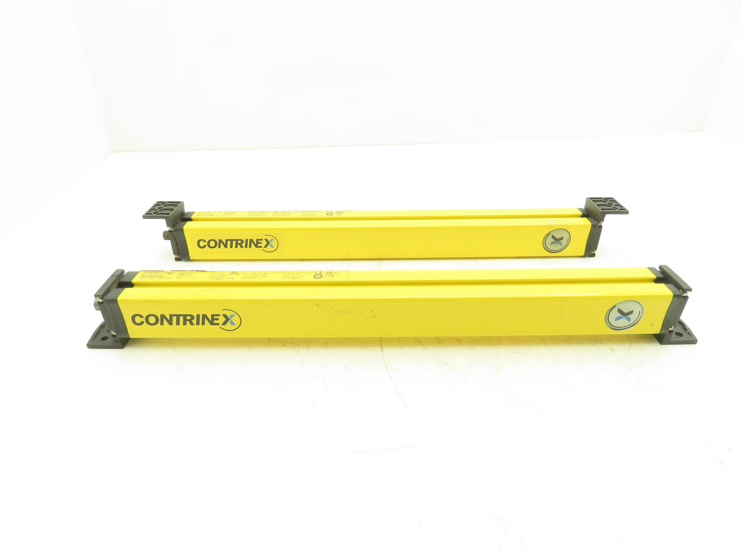 Contrinex Light Curtain Sender Receiver Set 14mm Res. 3.5M Range 49 Beam 400mm