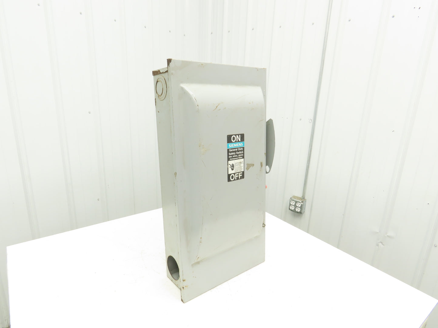 Siemens GF324N Safety Switch Disconnect Fused Stainless Steel 200A 240VAC 60HP