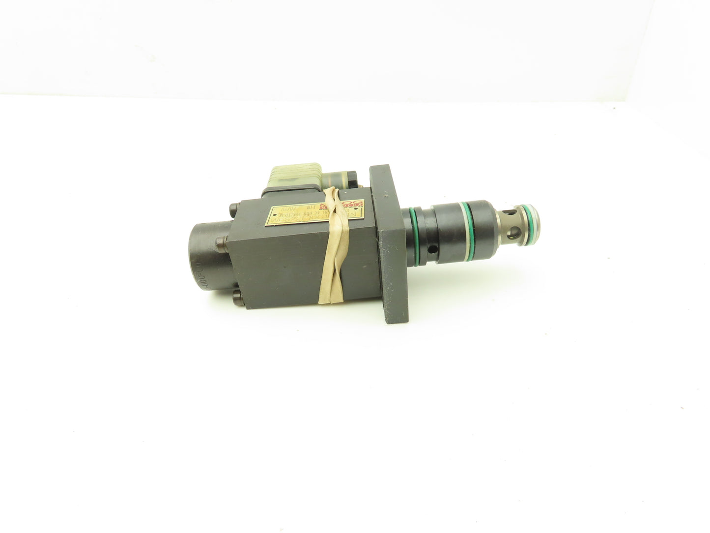 Moog Hydrolux WES22E10C1B1SBN Hydraulic Cartridge Valve 24V HPN630458