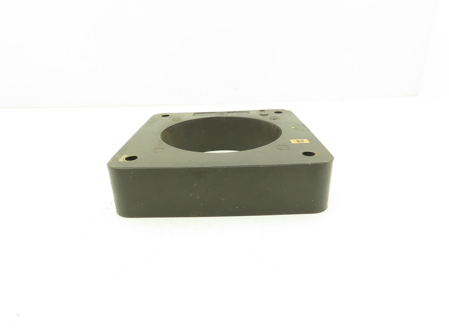 General Electric 837X65 JAH-0 Current Transformer Ratio 1200:5 Amp 25-400Hz .6KV