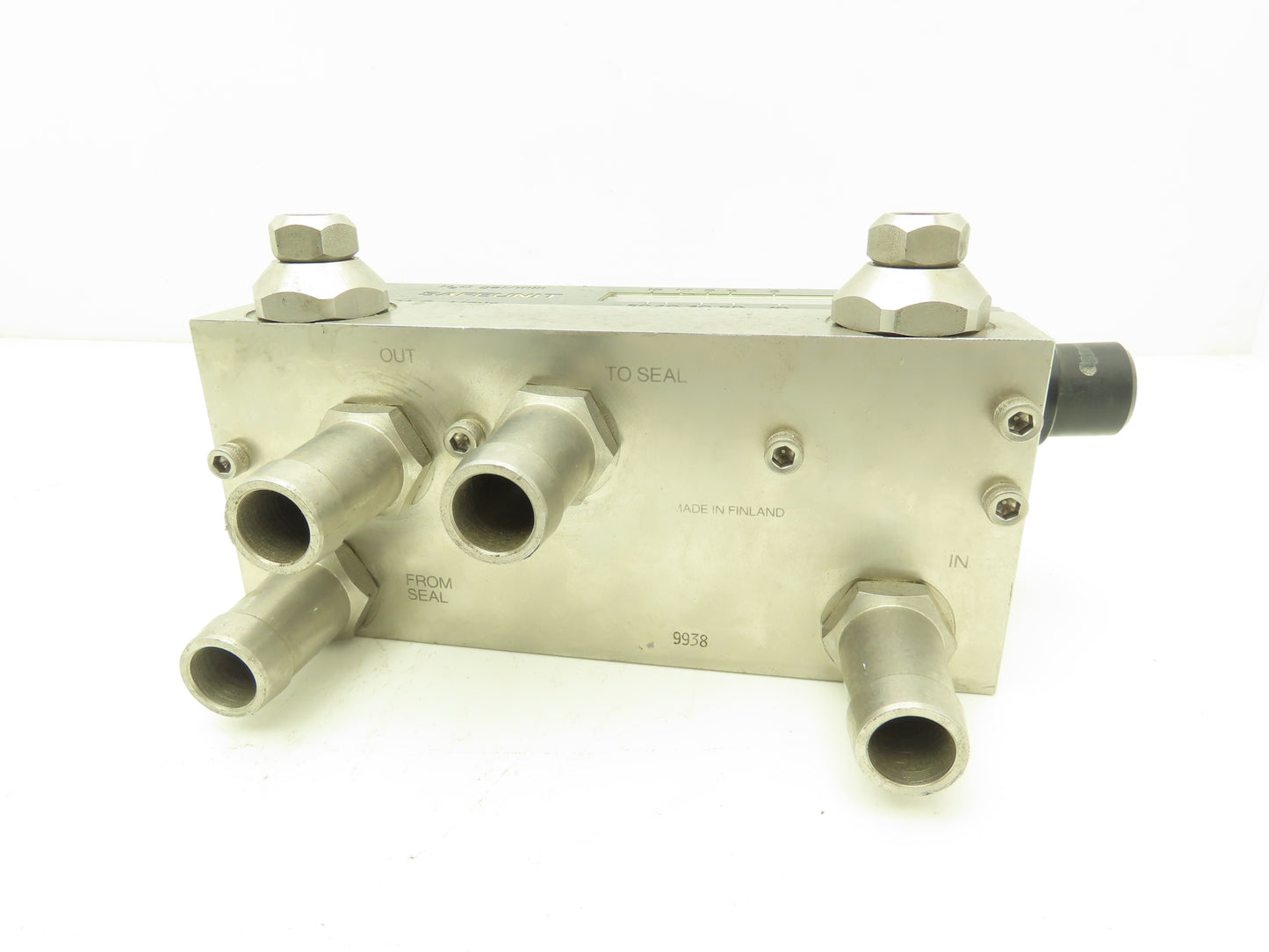 9938 John Crane Safeunit H2O GPM & H2O I/Min 4-Stainless Barbs 3/4" ID