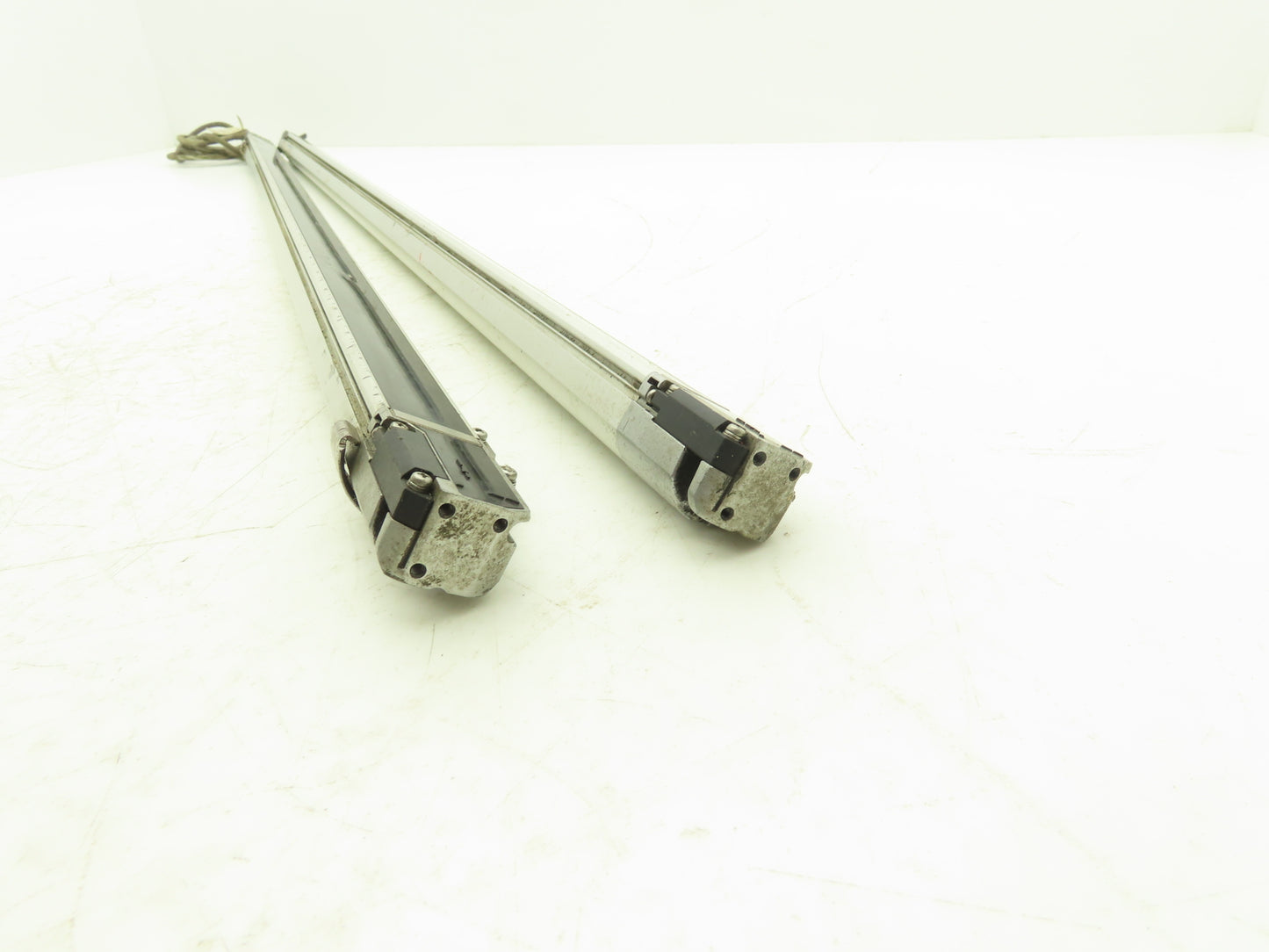 Keyence SL-C44H-T/SL-C44H-R Light Curtain Transmitter & Receiver Set 860mm 24VDC