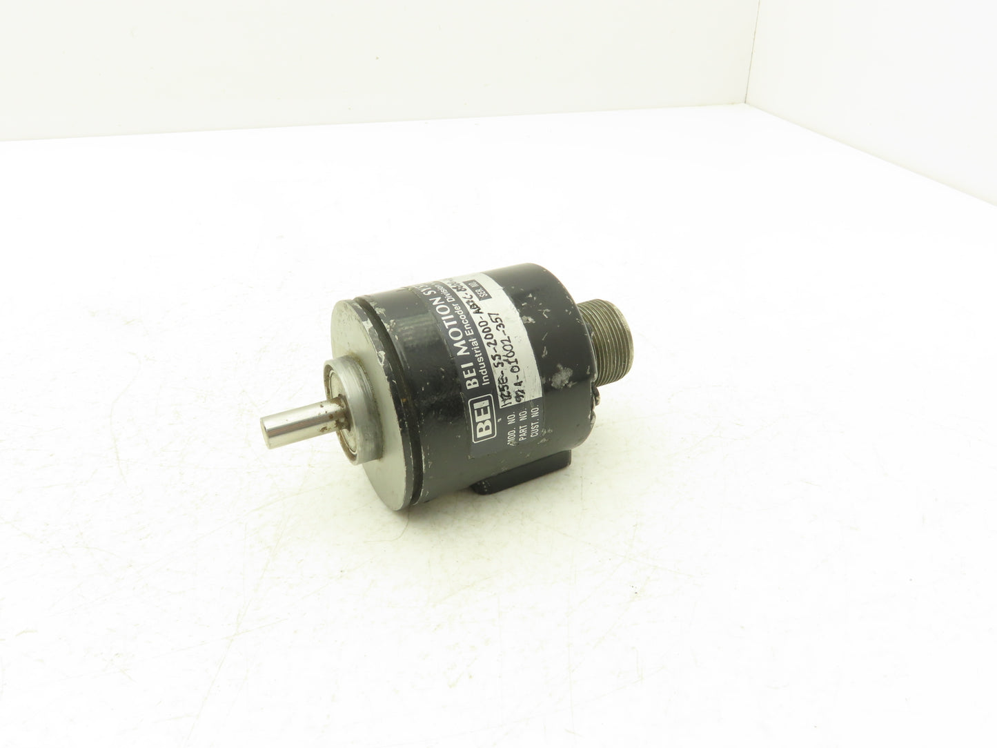 BEI Industrial H25E-SS-2000-ABZC-8800-LED-EM18 Rotary Encoder 5V 3/8" Shaft