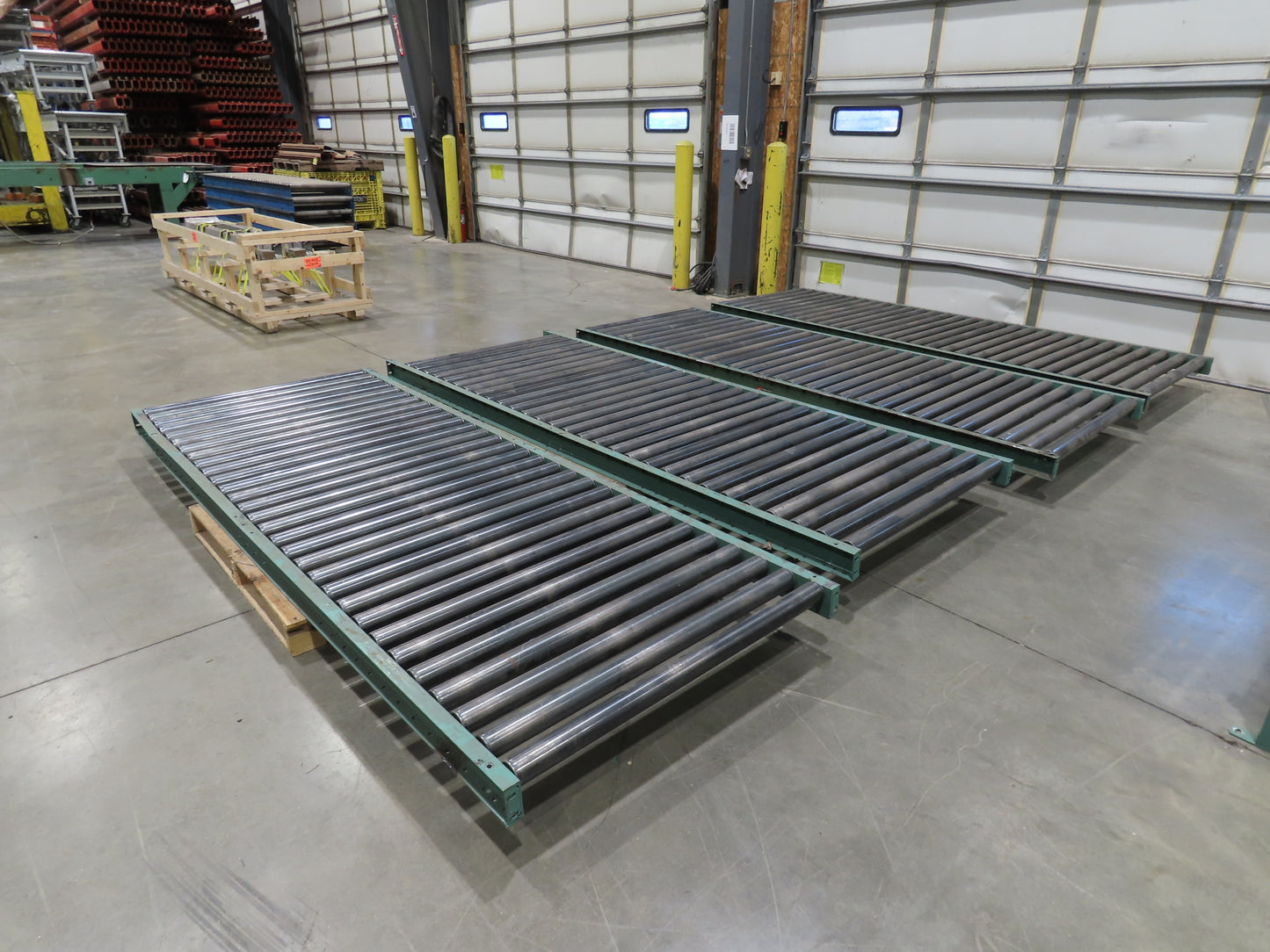 Roach 45"x 10' Gravity Roller Pallet Conveyor 2.5" Roller 42"BF 4-Sections 40'L