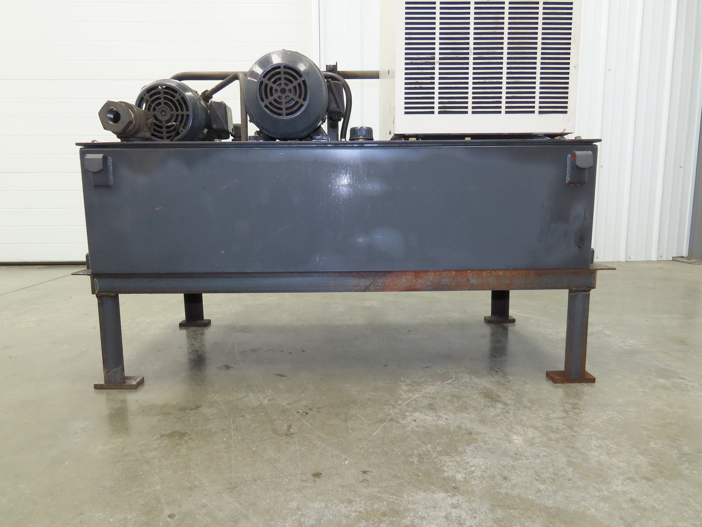 Daikin Hydraulic Power Unit 6.8GPM 220V w/Chiller 1.5kW & Circulation Pump/Motor