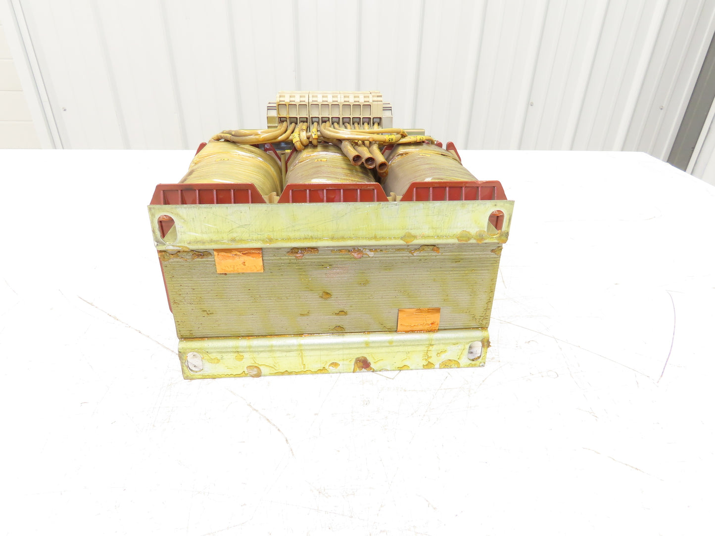 Siemens 6SN1111-0AA00-0BB1 Transformer 21kVA 440/480V Primary 400V Secondary