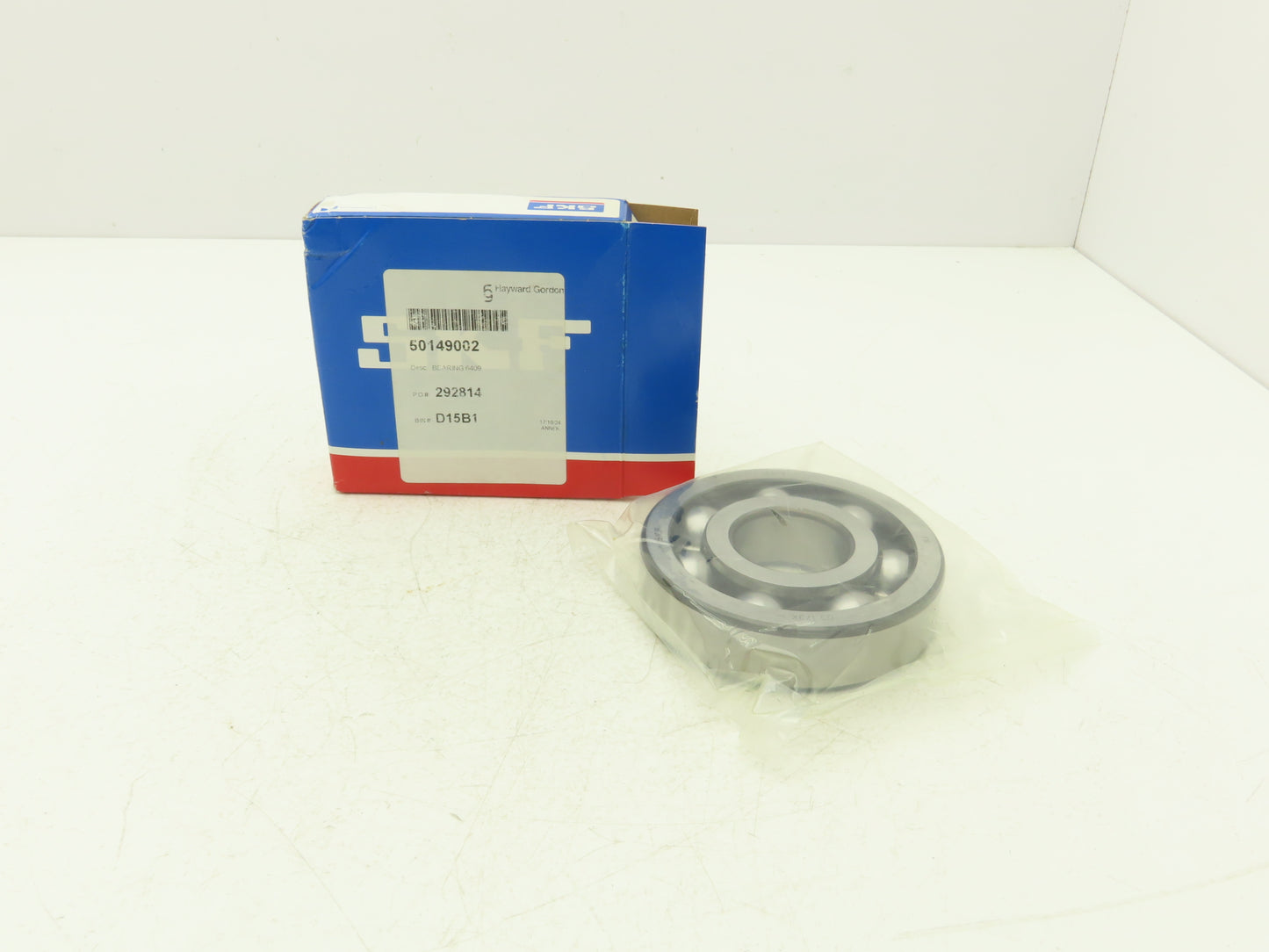 SKF 6409 Ball Bearing Deep Groove 45mm ID x 120mm OD x 29mm Width Open