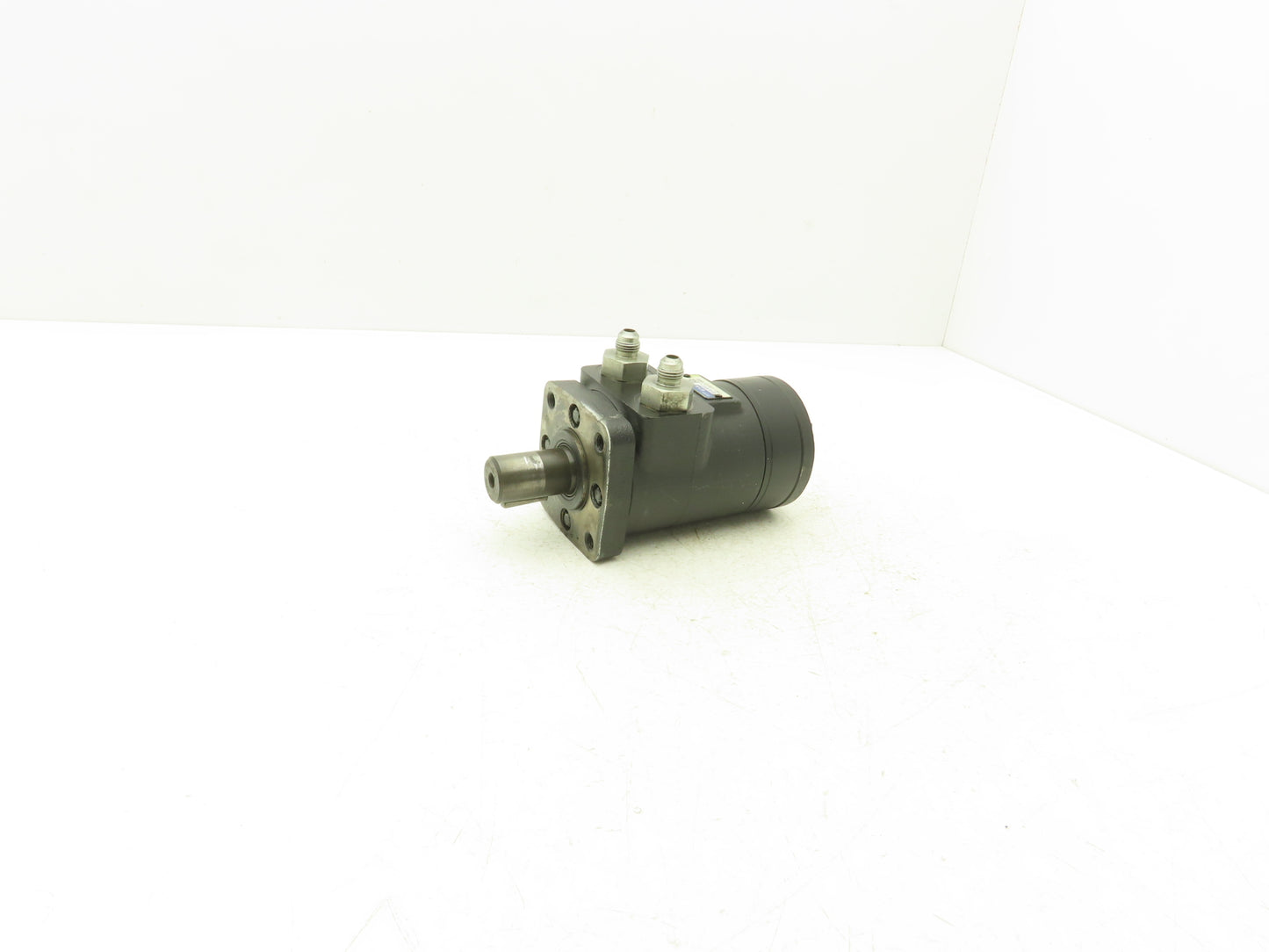Eaton Char-Lynn 101-1012-009 Hydraulic Geroter Spool Valve Motor 15 GPM 1250 PSI