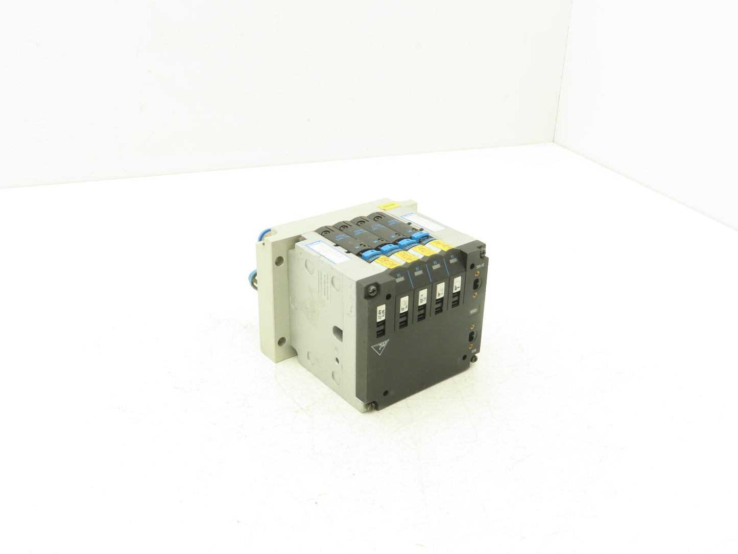 Festo CPV14-GE-ASI-4-Z Pneumatic Solenoid Valve 4-Station 24VDC 161-360