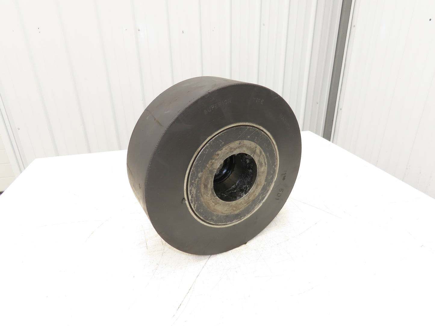Superior Tire 269B 601 Industrial Tire Resilient Solid Black 13.75X5X8"