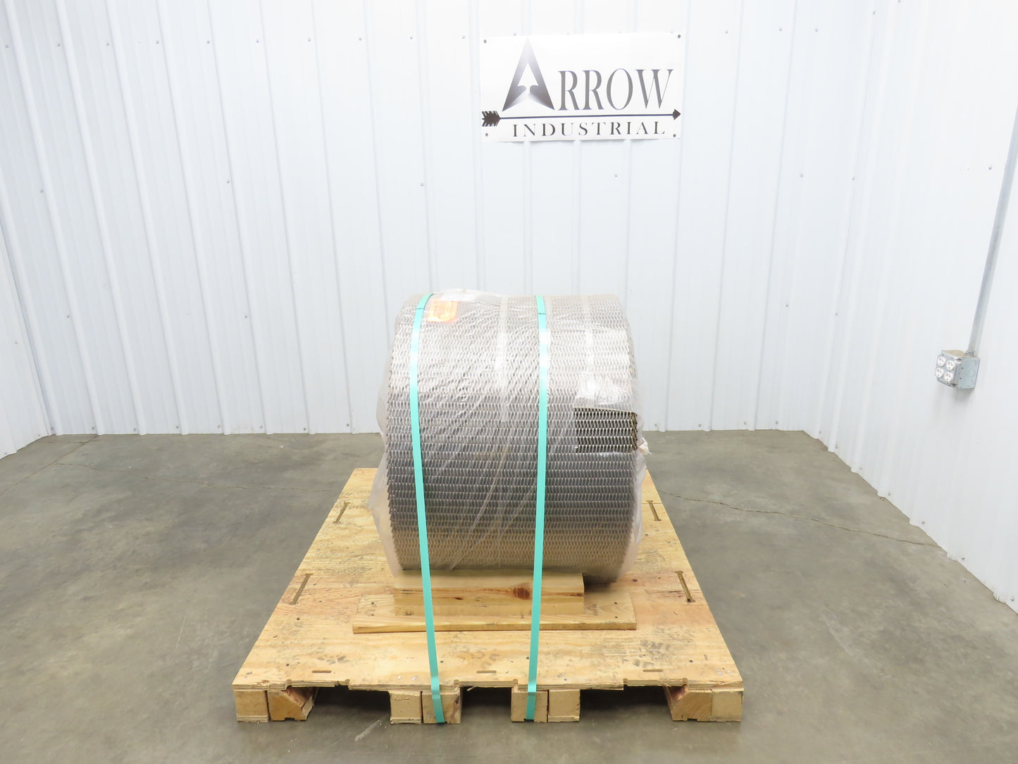 Cambridge T314-24 FBFS Stainless Wire Mesh Furnace Flat Conveyor Belt 24"x 150'