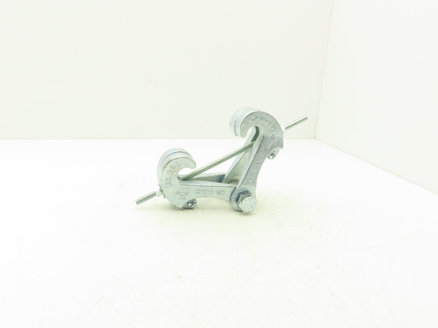 Anvil 4HYR3 1-Ton Adj I-Beam Steel Clamp Hanger 3-7" Beam 3/8"Rod 2160Lb