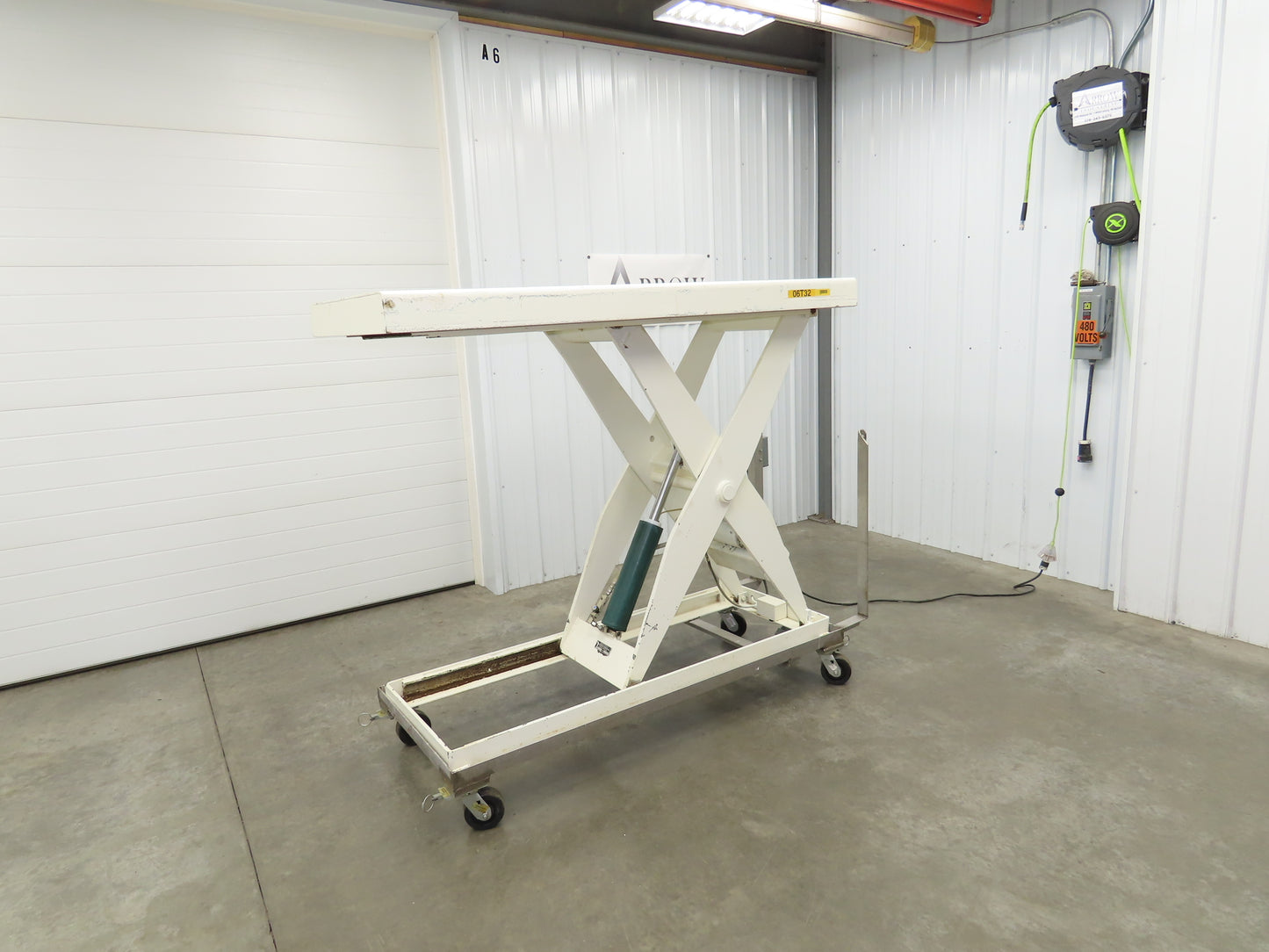 Southworth LS2-48 2000LB Scissor Electric Lift Table 48" Travel 72x30" Top 120V