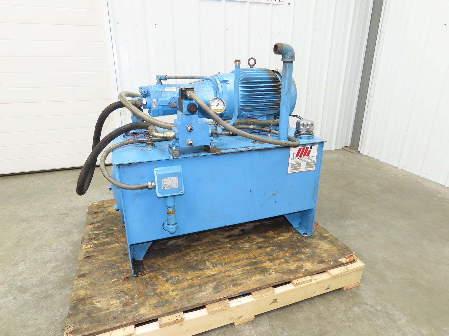 Vickers Hydraulic Power Unit 30 Gallon Tank 10GPM 3000PSI 10Hp 230/460V 3Ph