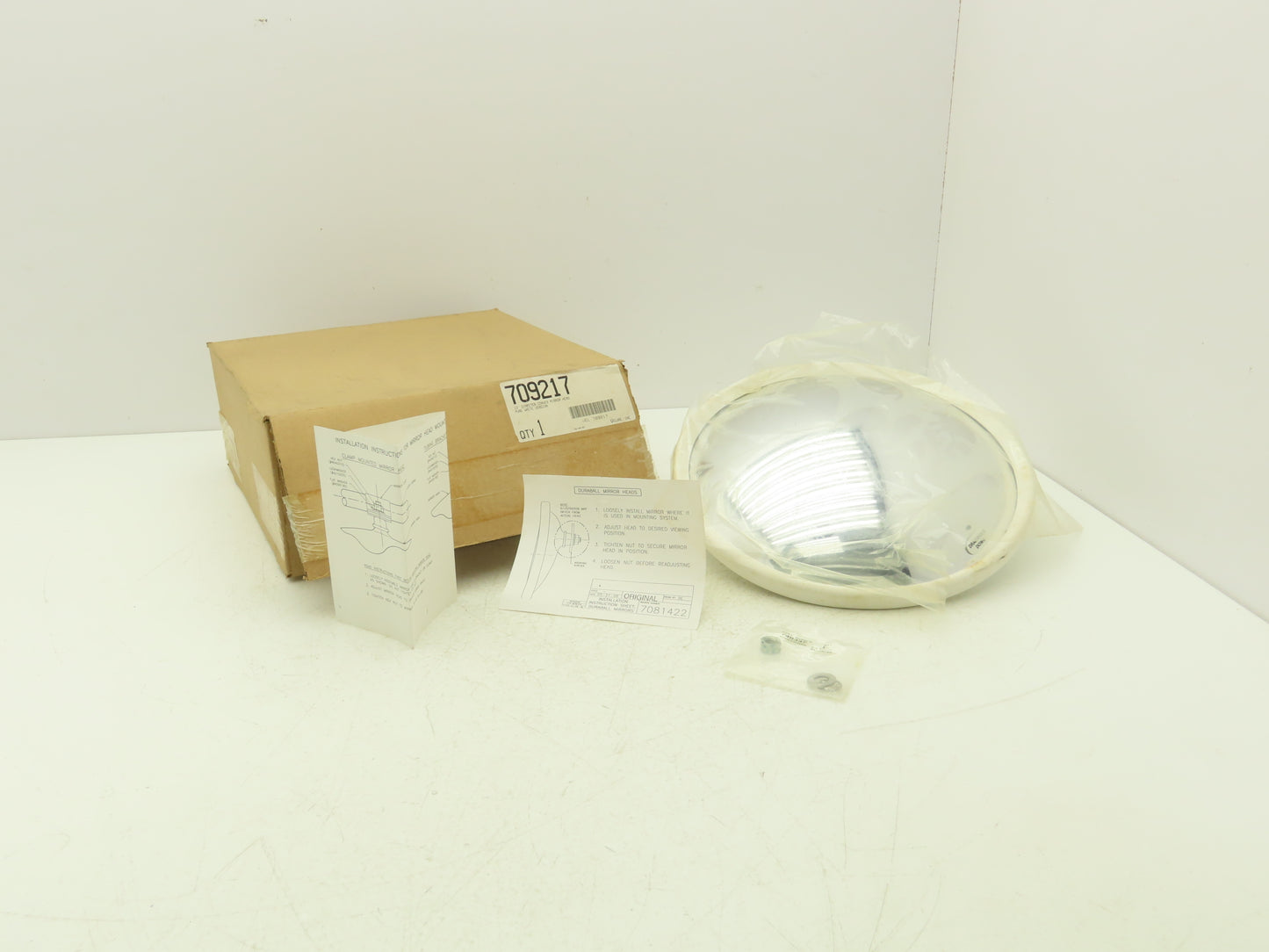 Velvac 709217 10" Center Mount Convex Mirror White Back Pivoting Stud 5/16"-18