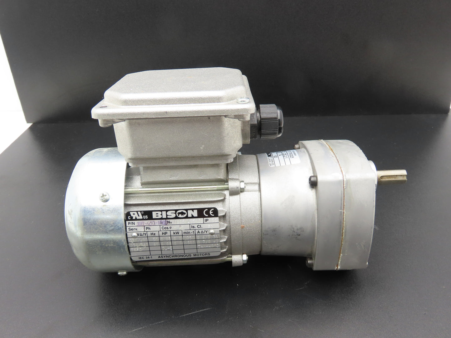 Bison 017-175-0025 Offset Parallel Gearmotor 0.08Hp 230VAC 25.2:1 Ratio 63rpm