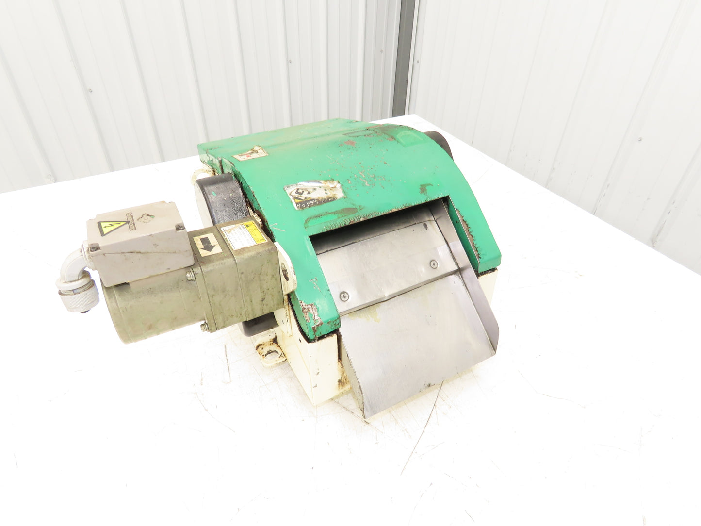 Sumitomo F-6KB-1 Fine Mag Coolant Oil Skimmer Magnetic Separator 230V .025kw