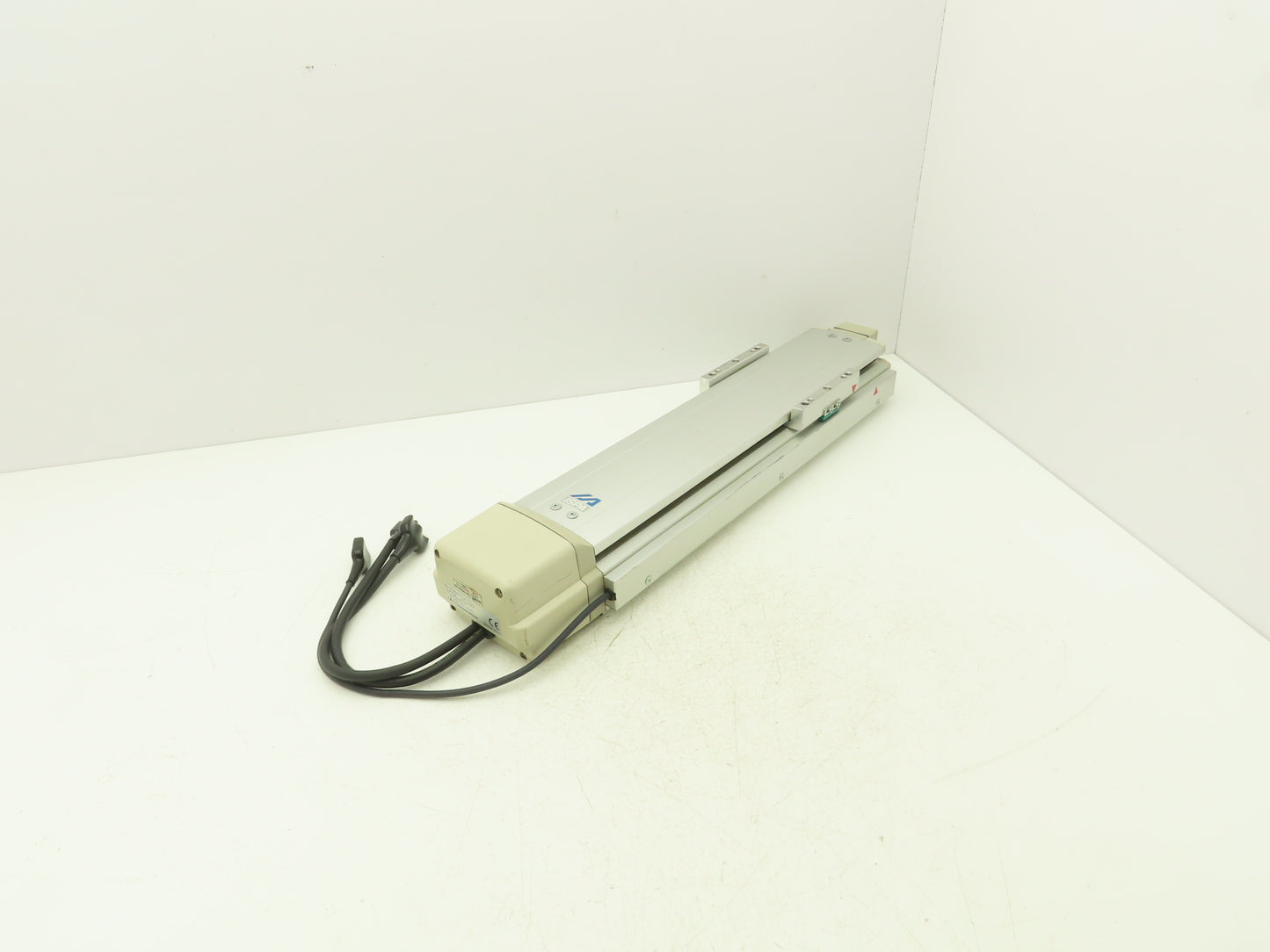 IAI ISPA-MXM-A-200-10-300-T1-S-B-C-L Single-Axis Robot Linear Actuator 300mm