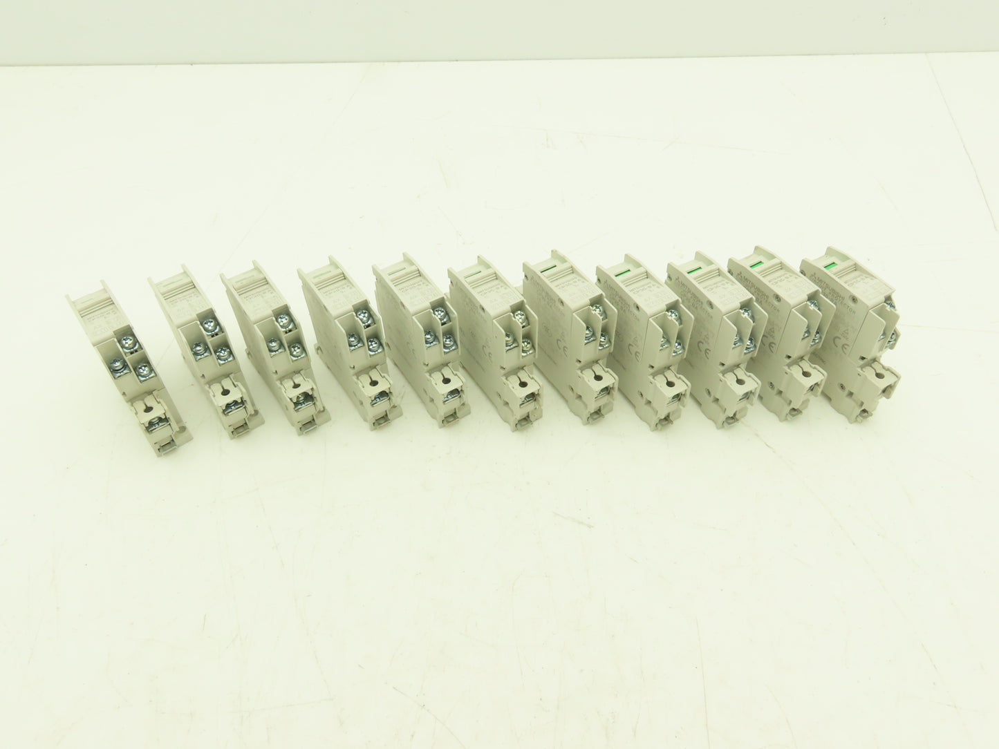 Mitsubishi Electric CP30-BA 3A Circuit Protector 1 Pole M Curve Lot of 11