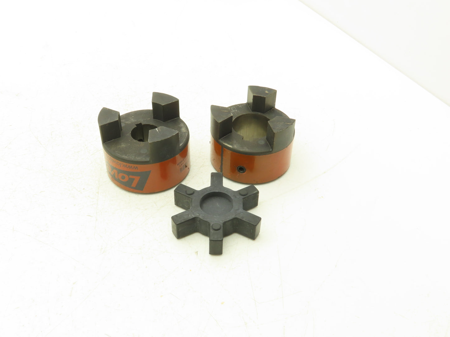 Lovejoy L-110X1.625/L-110 1.125 Coupling Set 1-1/8" & 1-5/8" Bore Hubs W Spider