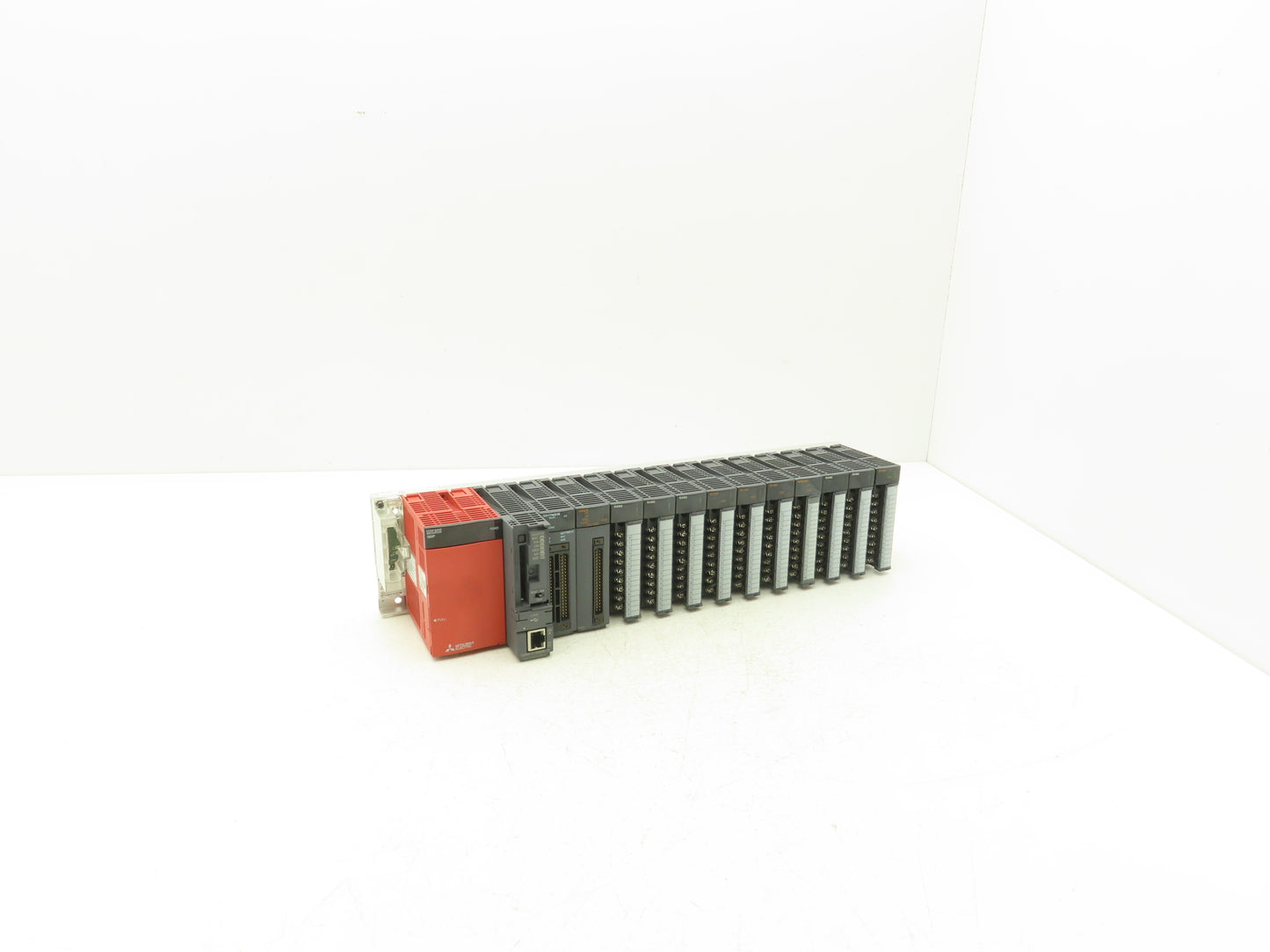 Mitsubishi Electric Q03UDECPU Melsec PLC Backplane Rack Power Supply CPU 12 Slot