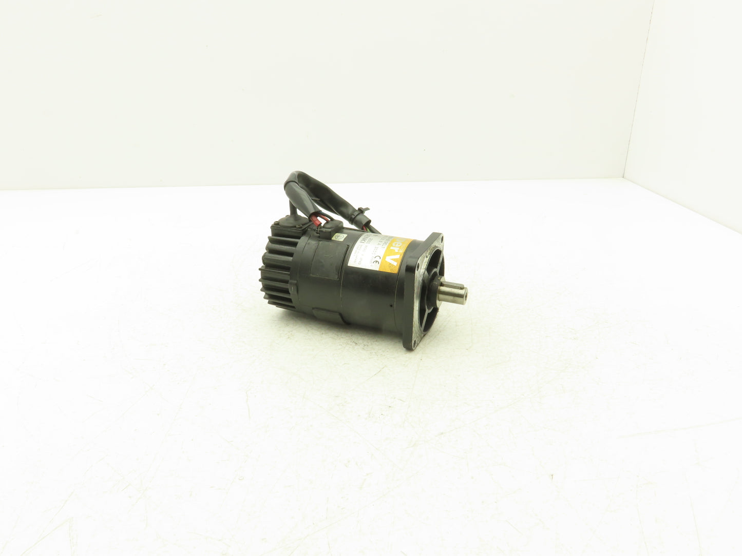 Sanyo Denki V720-012EL7 Super V DC Servo Motor 80 VDC With Encoder