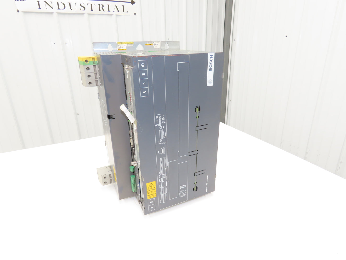 Bosch 1070079399-103 Servo Drive w/ Control Interface & Ethernet Communication