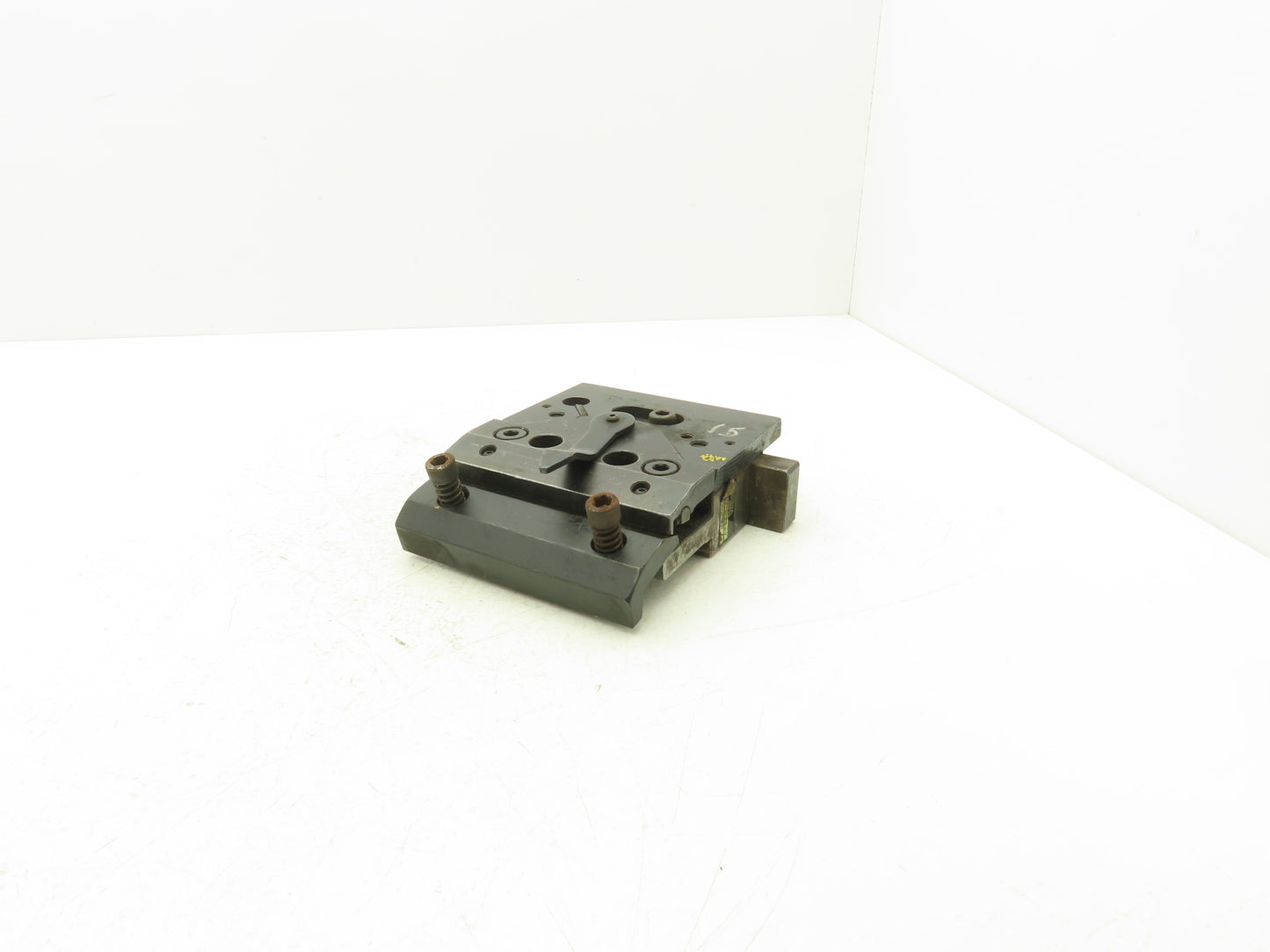 Amada 902000 Brake Press Tool Die Holder Clamp With Two Holders 1/2" Tang