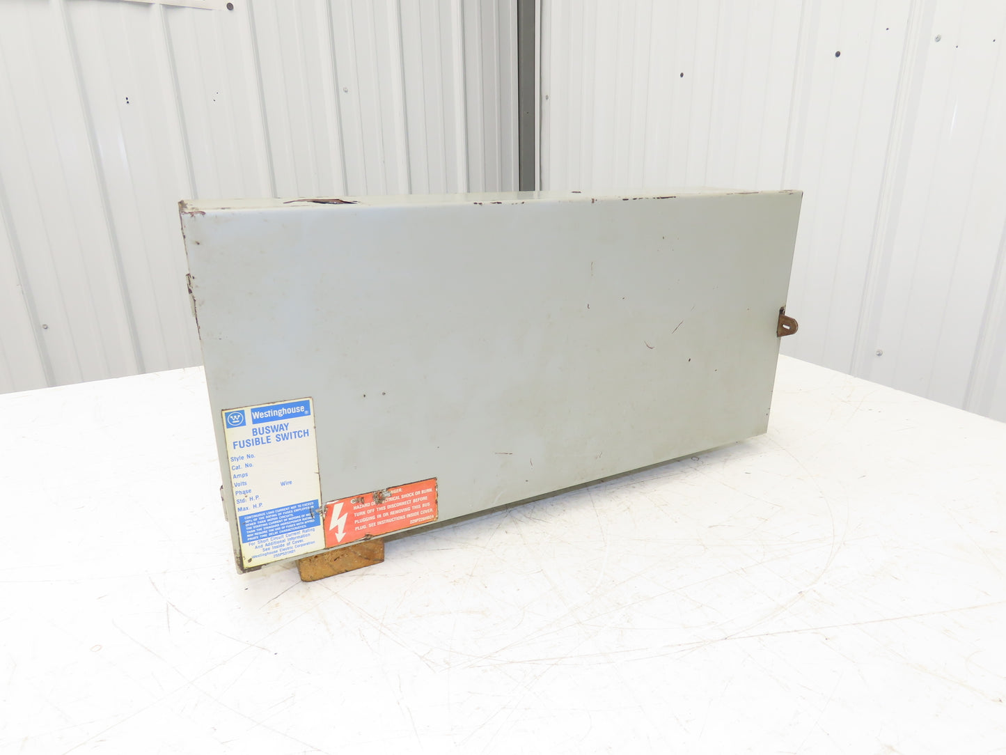 Westinghouse Fusible Busway Disconnect Switch Bus Plug 60A 600VAC 3PH 3W