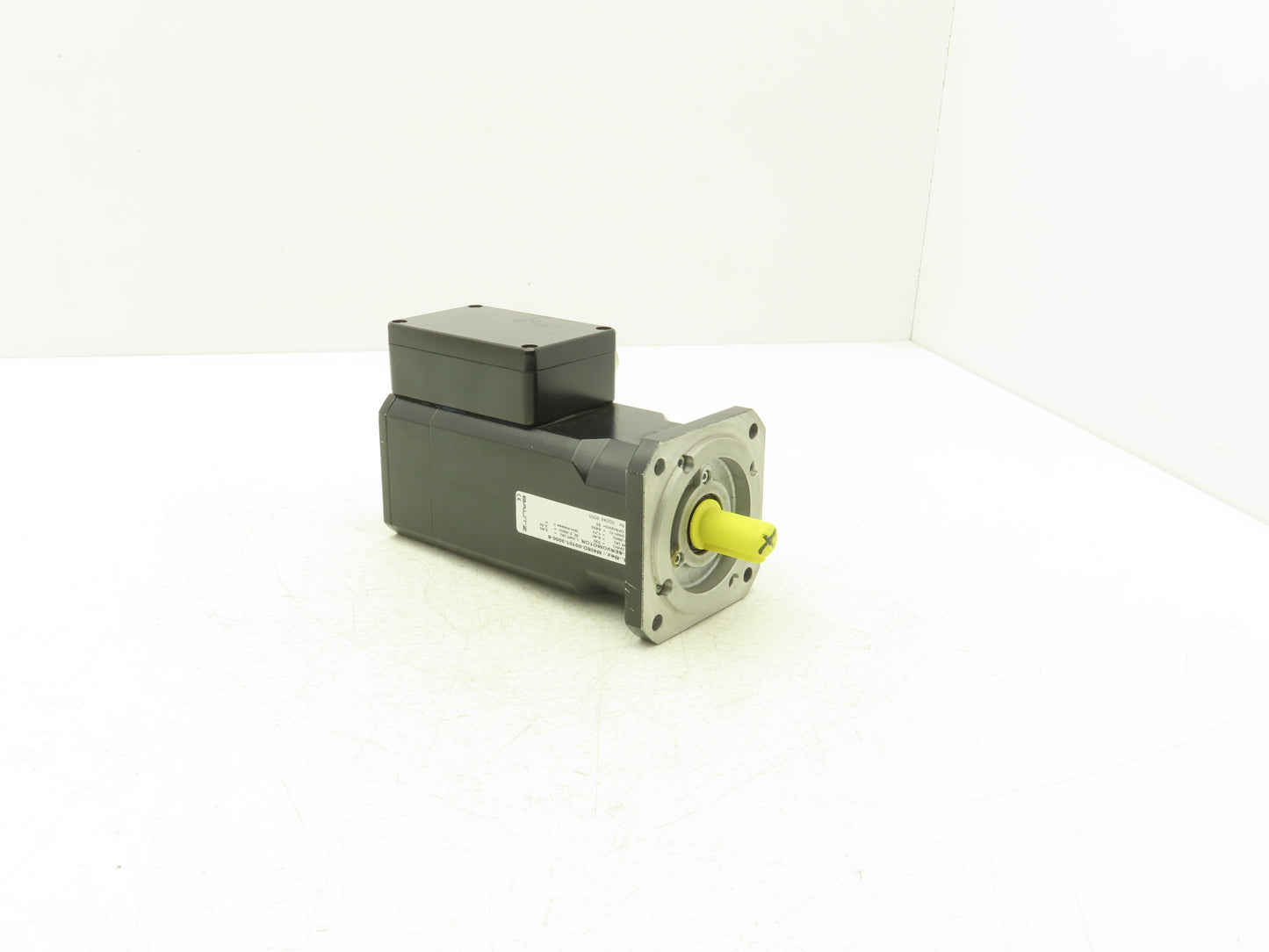 Bautz M406D-00101-3000-6 AC Servo Motor 330V 4.4A 6450RPM