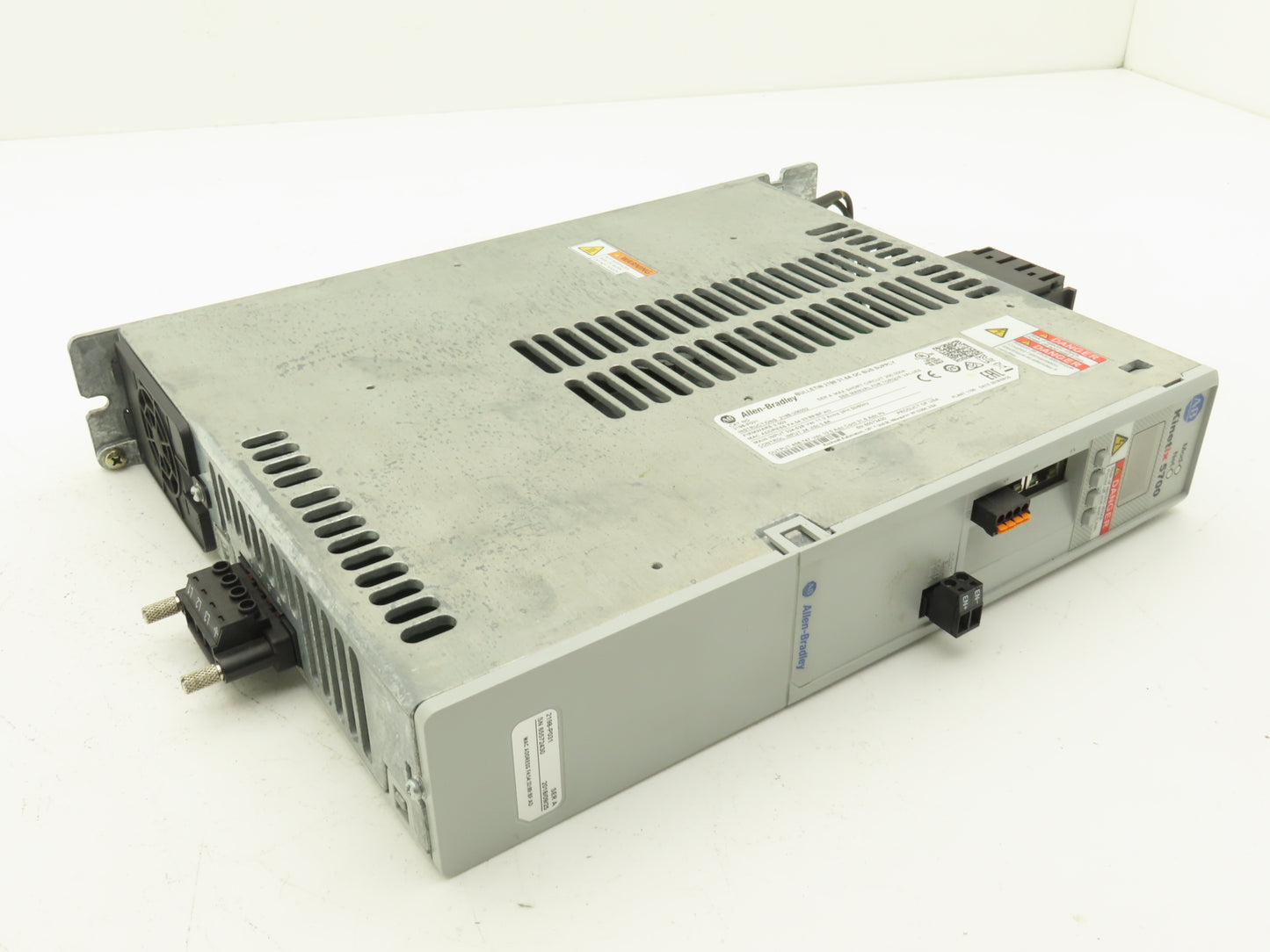 Allen Bradley 2198-P031 Kinetix 5700 DC Bus Power Supply 480VAC In 24VDC In