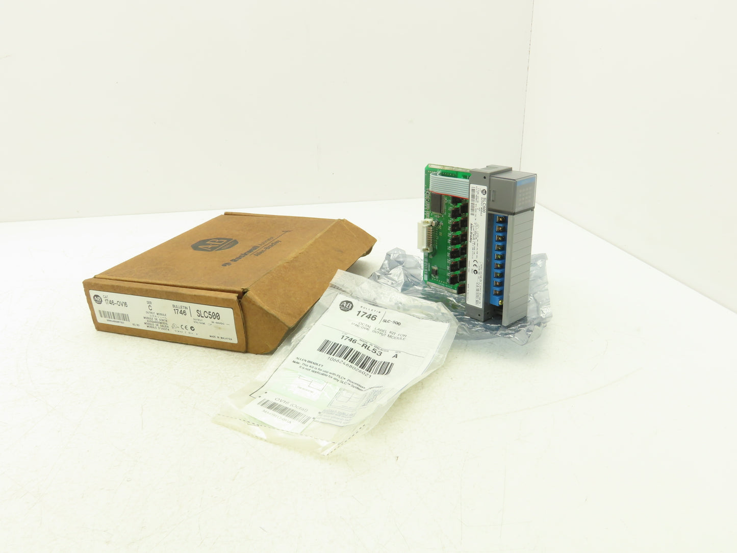 Allen Bradley 1746-OV16 SLC500 Series C Output Module 10-50VDC 1746-RL53