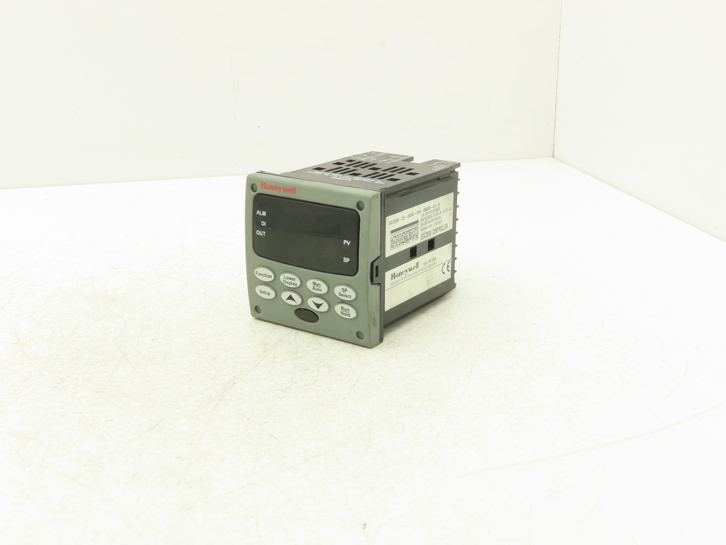 Honeywell DC3200-CE-000R-200-00000-E0-0 UDC3200 Digital Temperature Controller