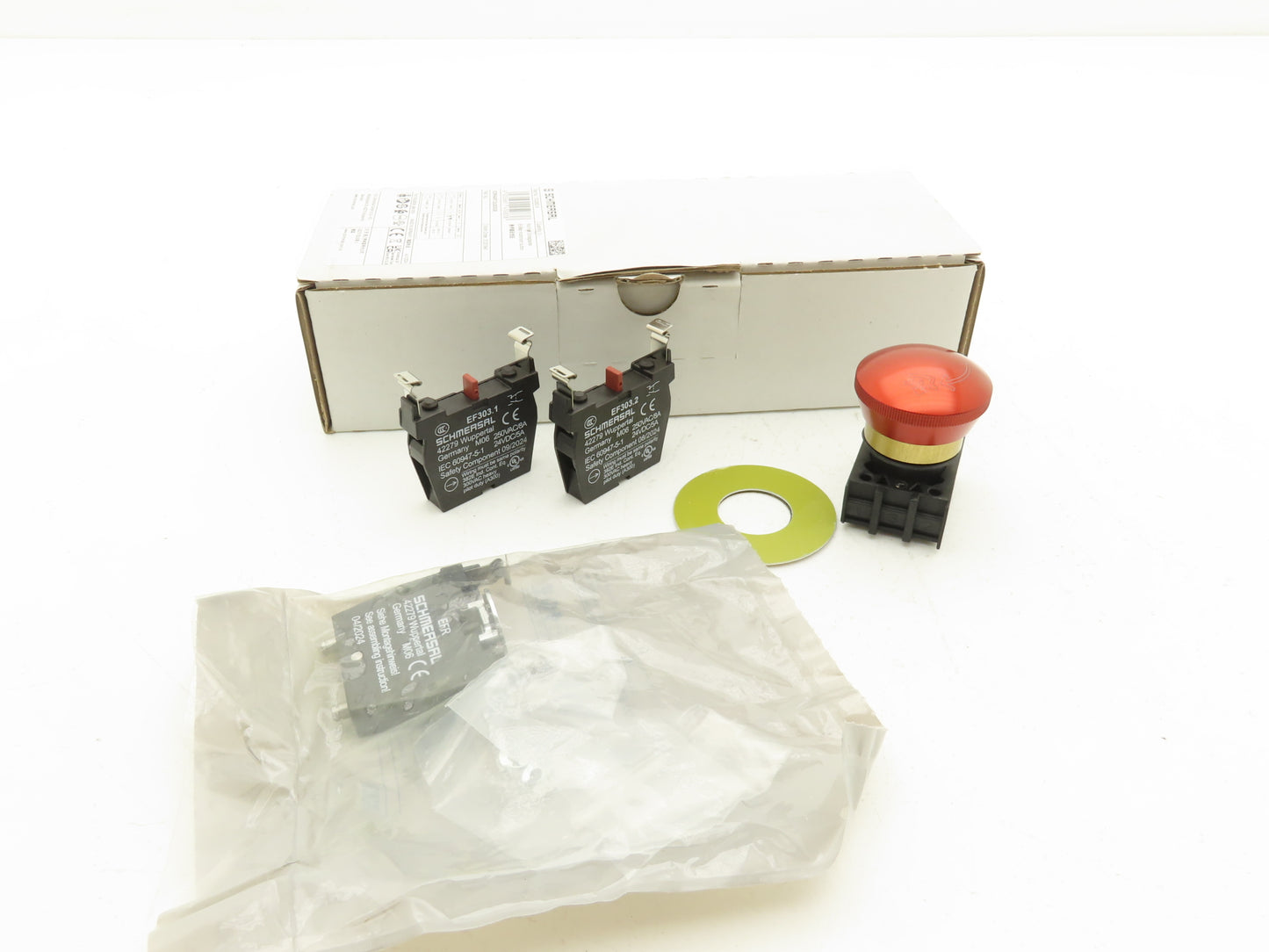 Schmersal EDRR40RT/2X303/GB E-Stop Pushbutton Kit Mushroomhead 103008214