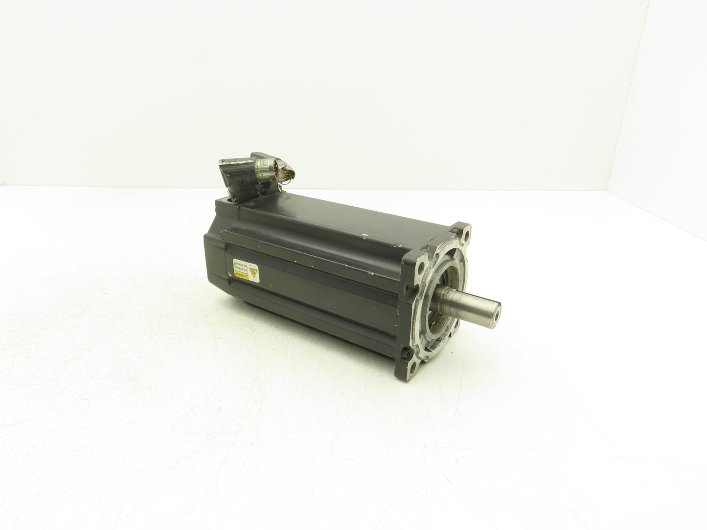Allen Bradley MPL-B4540F-MJ74AA AC Servo Motor 3000 RPM 460V 3PH 24V Brake READ