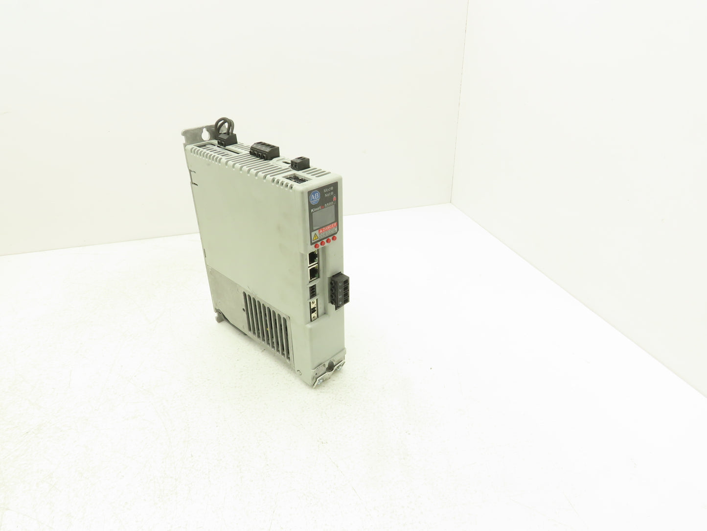 Allen Bradley 2198-H040-ERS Kinetix 5500 Servo Drive 4.0/8.3kW F/W 7.013