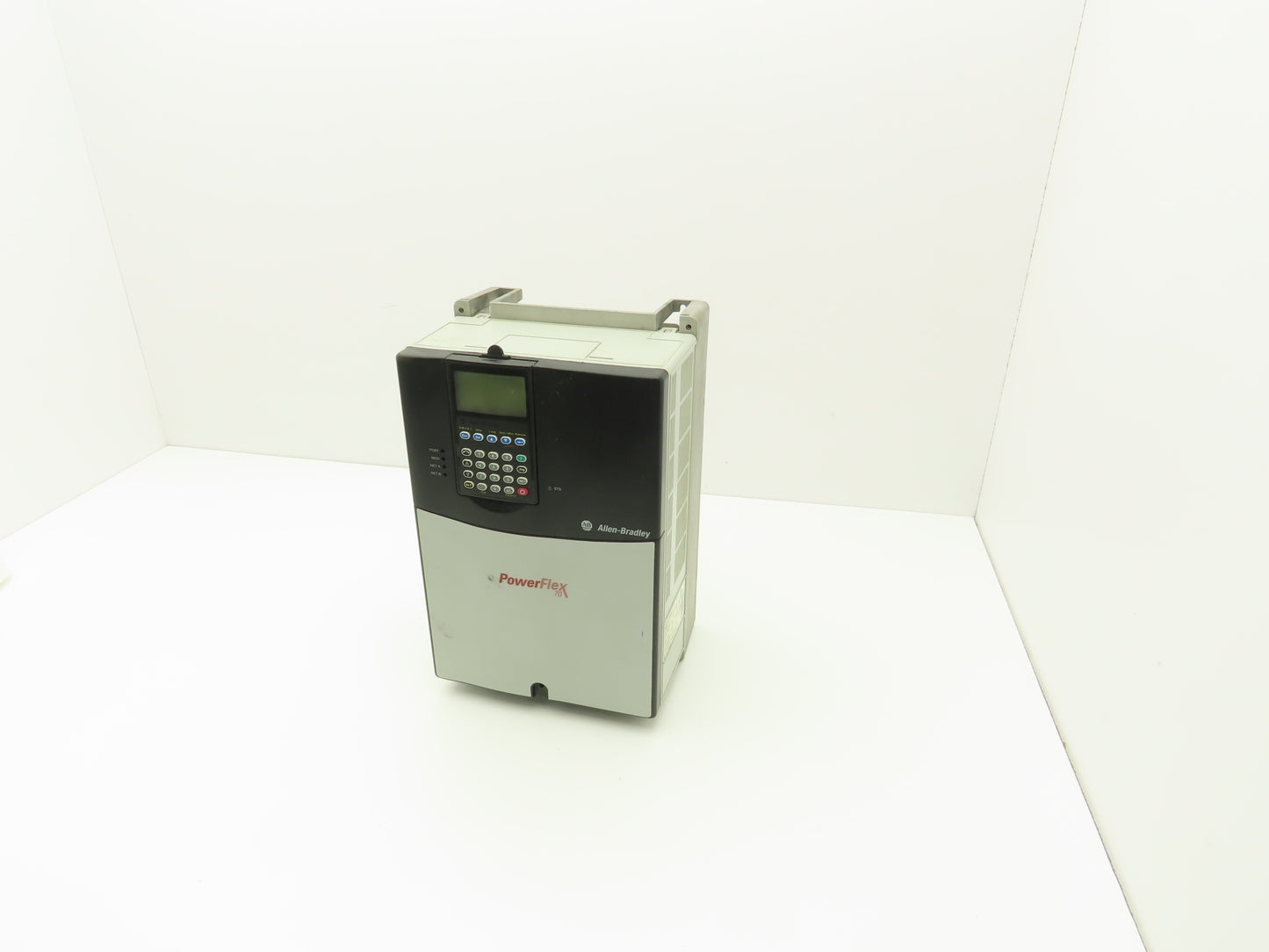 Allen Bradley 20AD022A3AYNANC0 PowerFlex 70 VFD 15Hp 480V 3Ph 20A Ser A READ