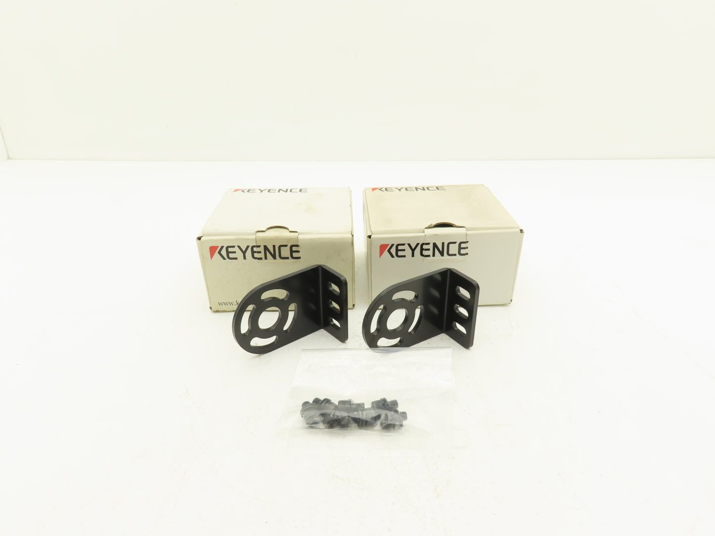 Keyence OP-76819 Light Curtain L Shaped Mounting Bracket Lot of 4